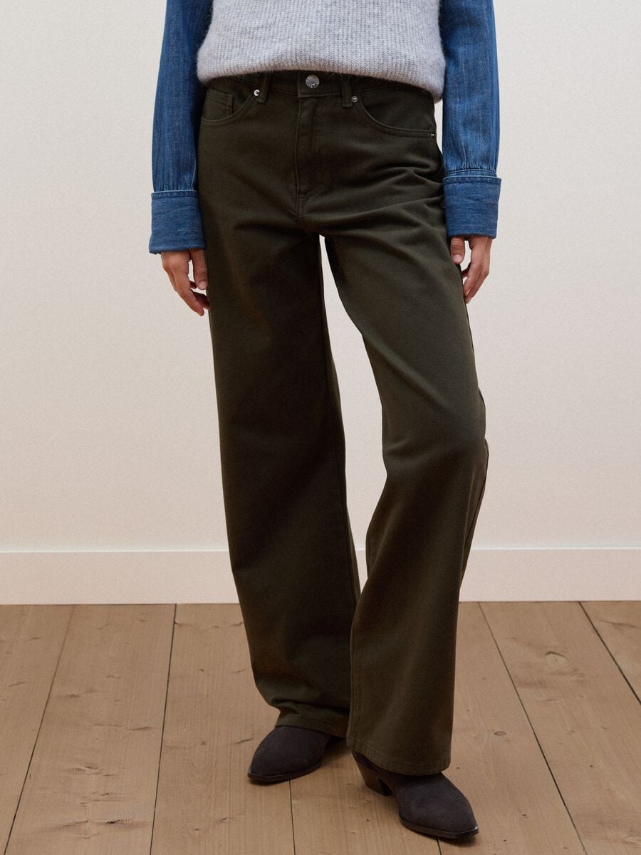 Jeans marroni wide leg in puro cotone_1