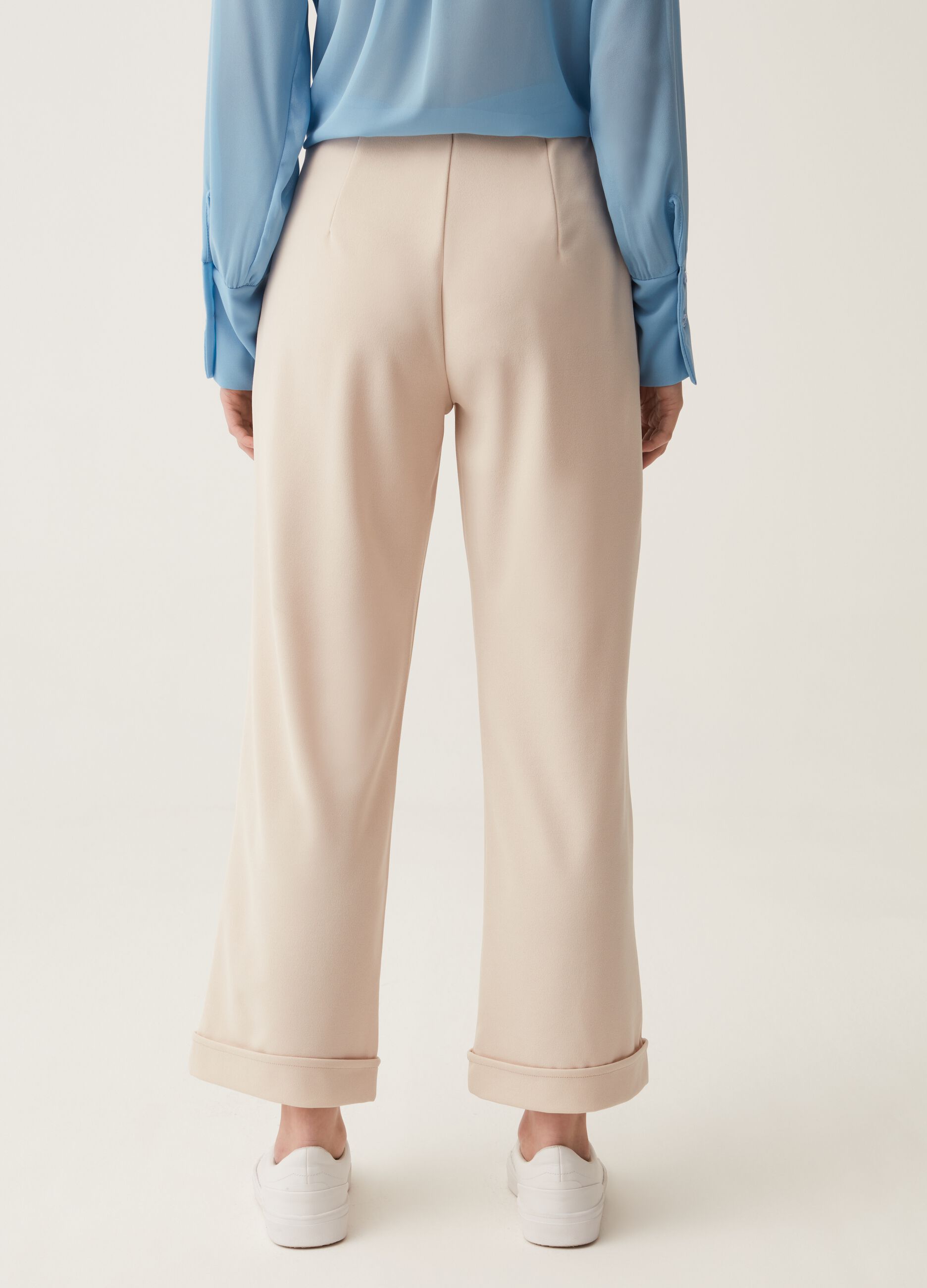Pantaloni crop wide leg con risvolti Hybrid_2