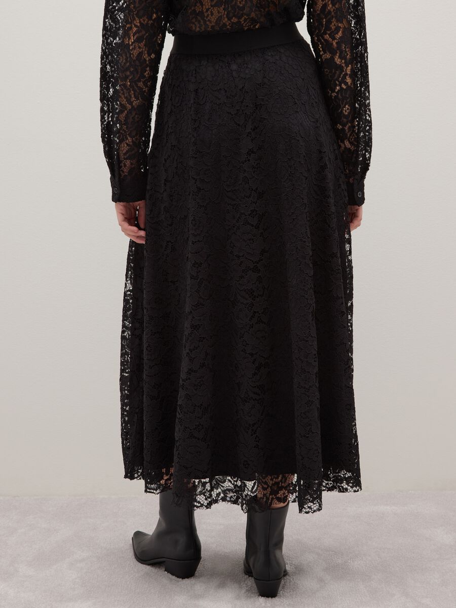 Long Black Skirt in Sheer Lace_2