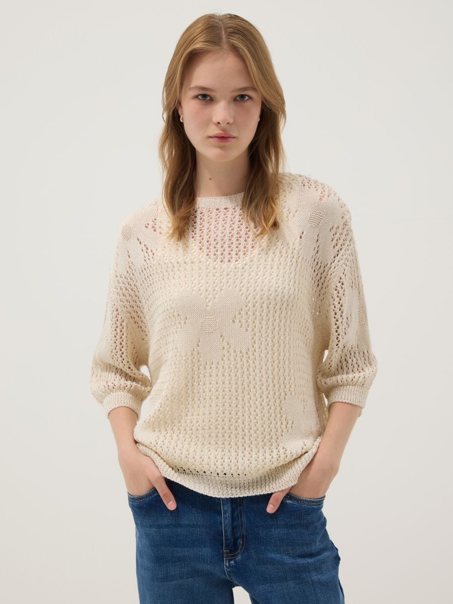 Maglia beige traforata con motivo floreale regular fit_1