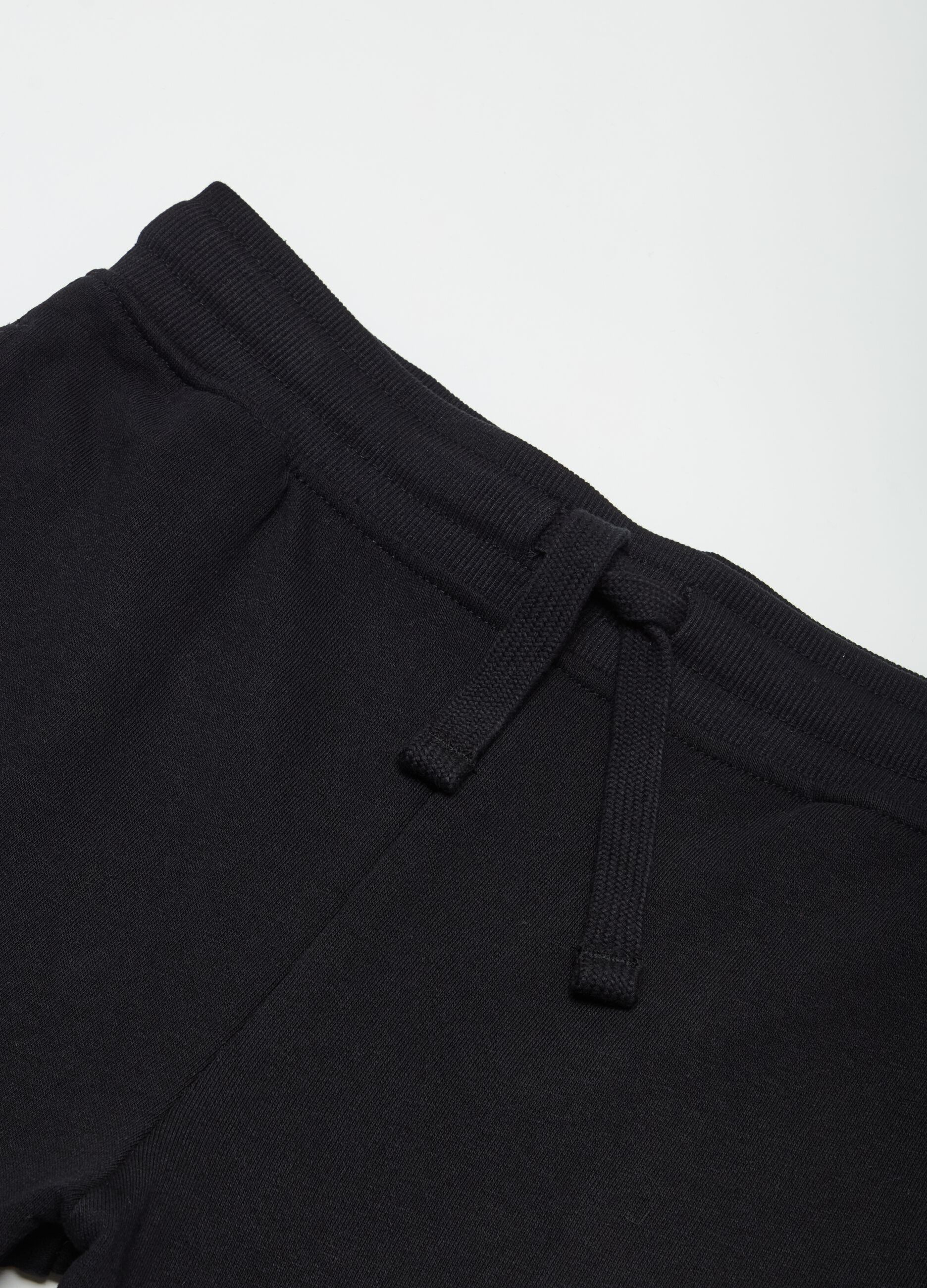 Fleece joggers with drawstring