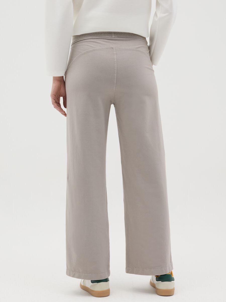 Beige fluid trousers with wide leg_2