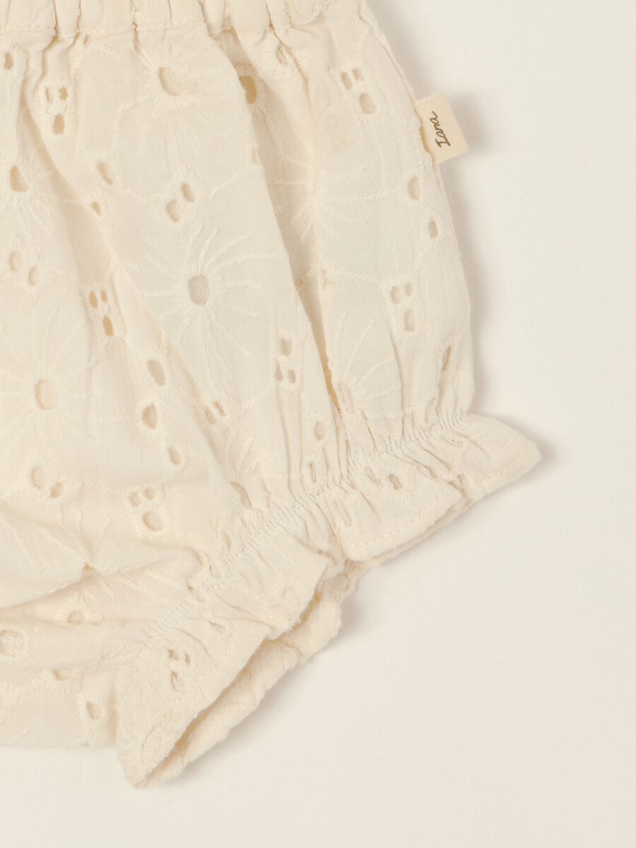 White broderie anglaise pure cotton baby girl set with ruffles_3
