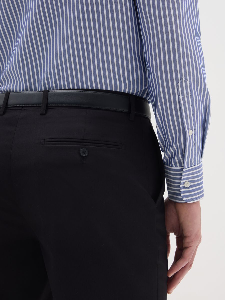 Blue Cotton Blend Regular Fit Shirt_3