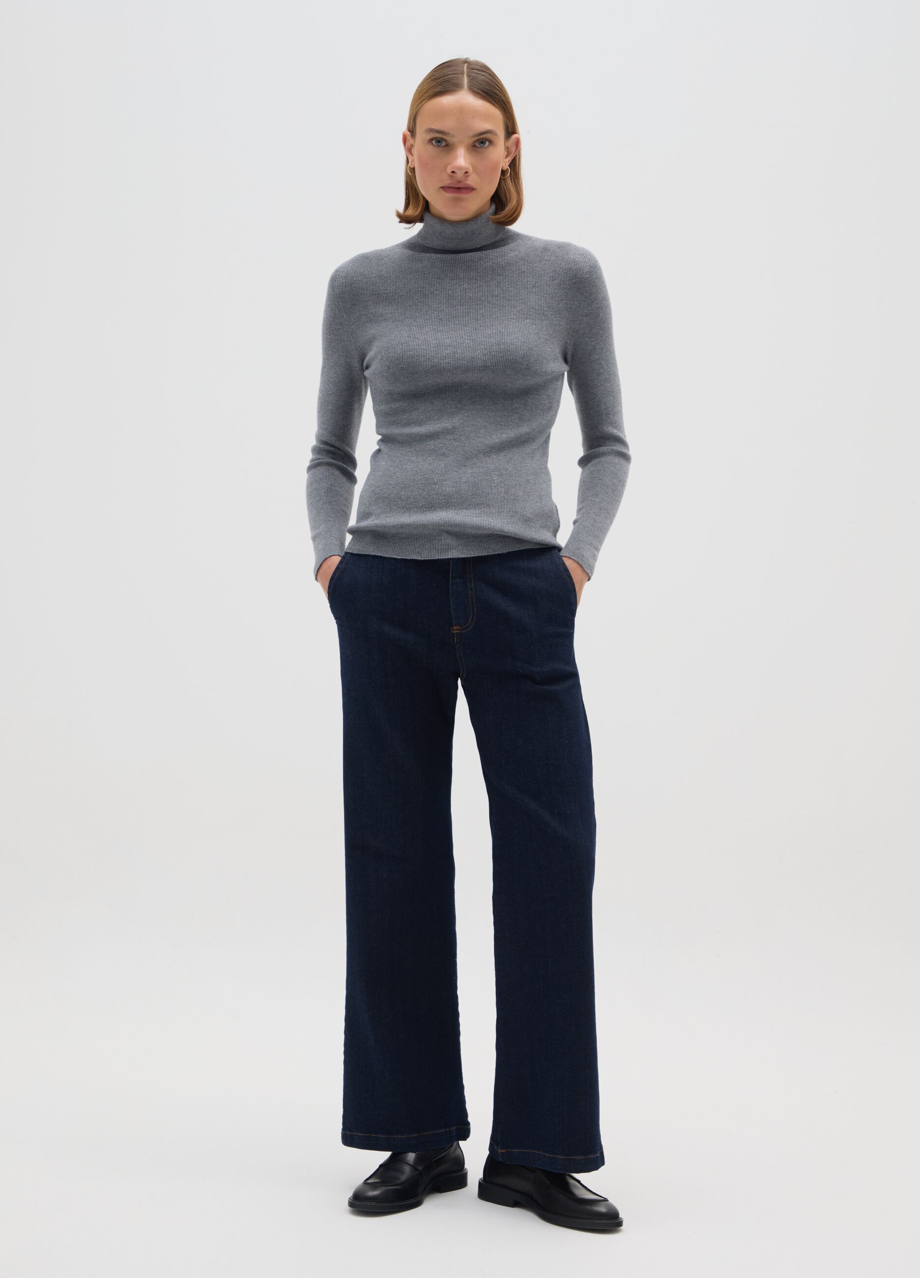 Grey cotton blend turtleneck regular fit