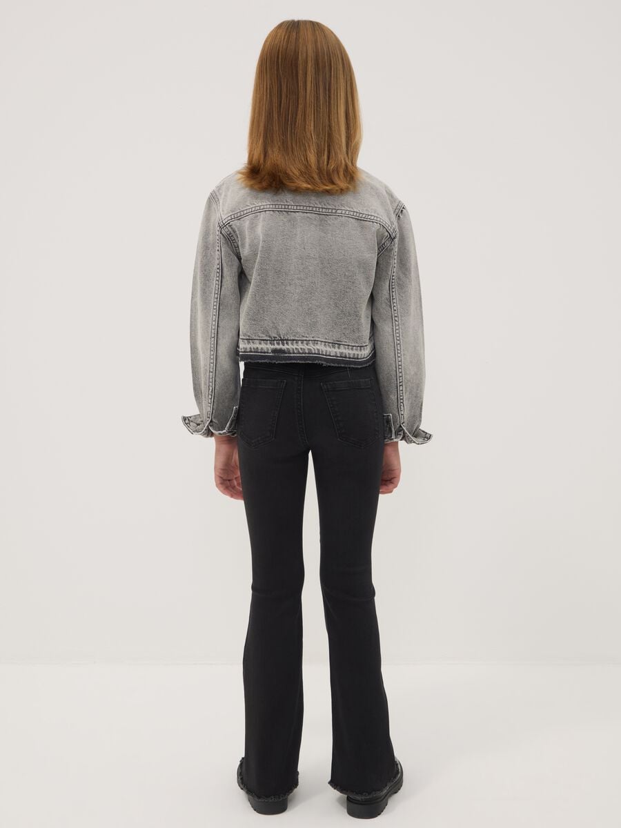 Jeggings neri flare in cotone e viscosa elasticizzata per ragazza_1