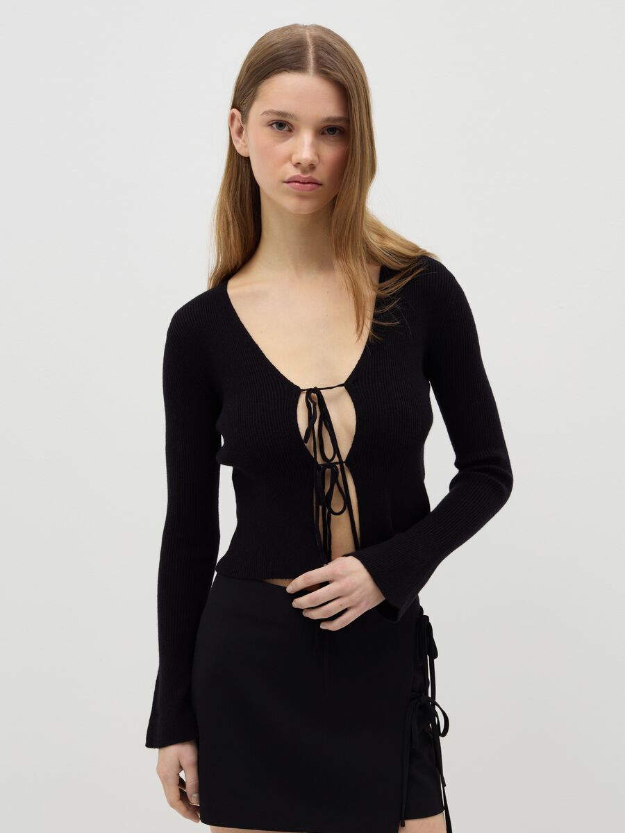 Cardigan a costine con laccetti_0