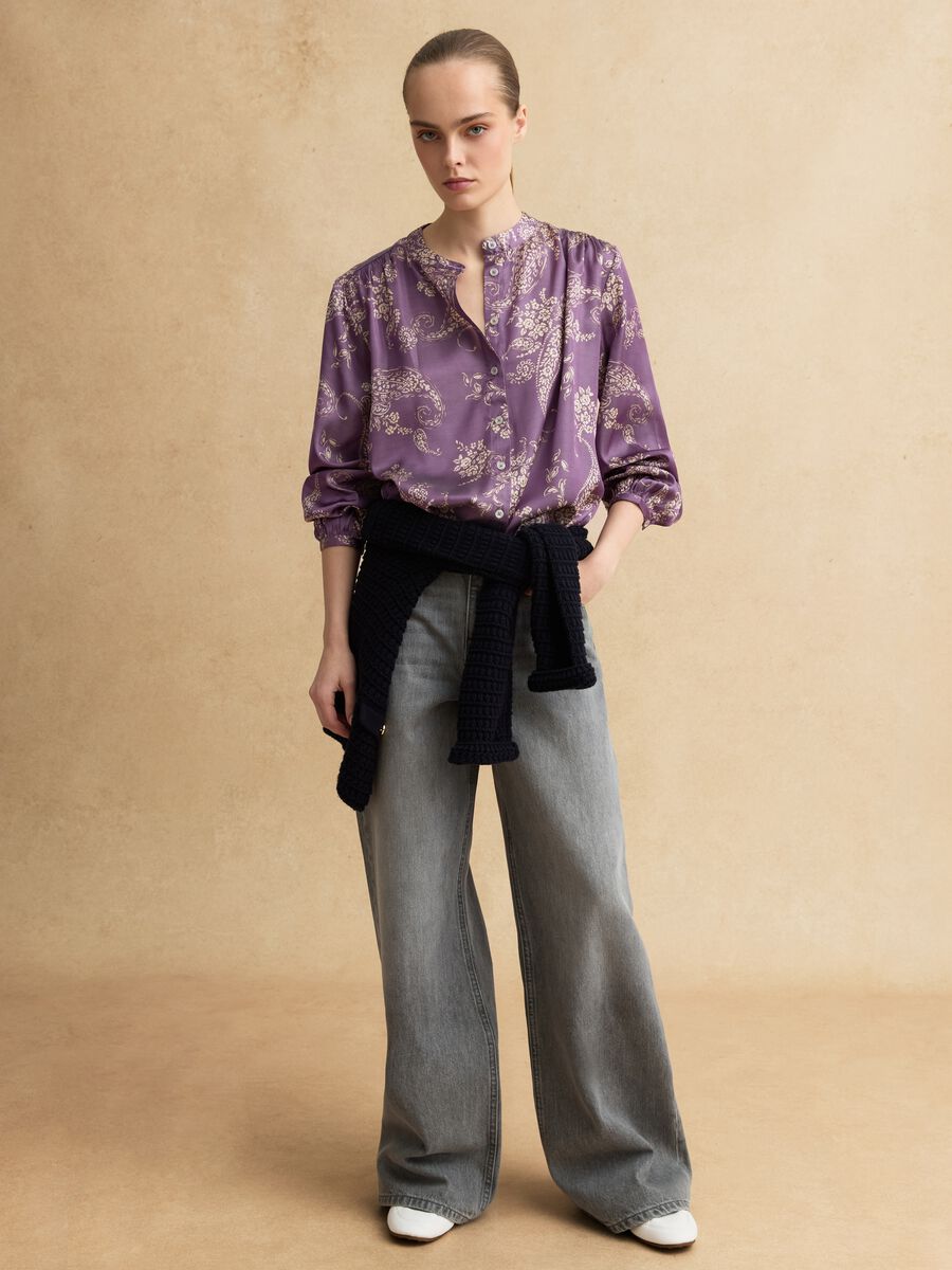 Multicolour viscose blend regular fit shirt with mandarin collar_2