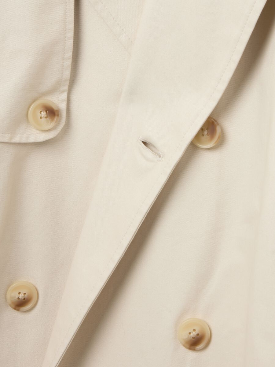 Curvy short double-breasted trench coat with belt_5
