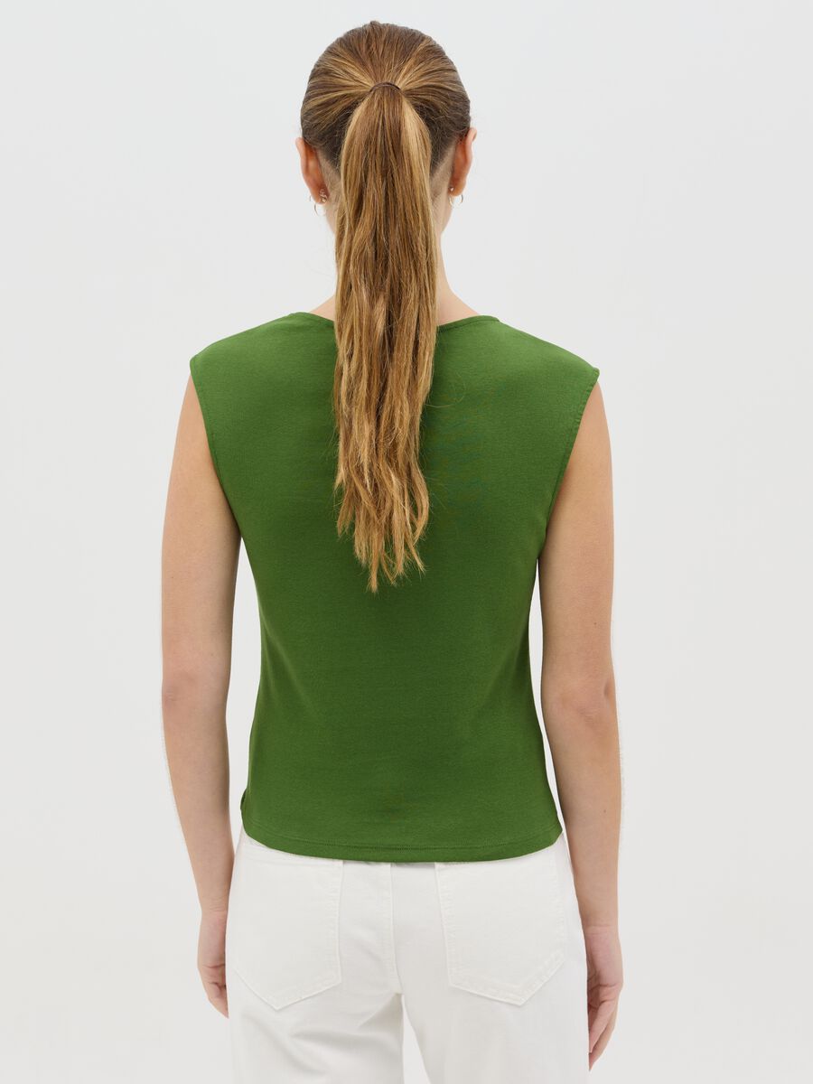 Green tank top with square neck_3