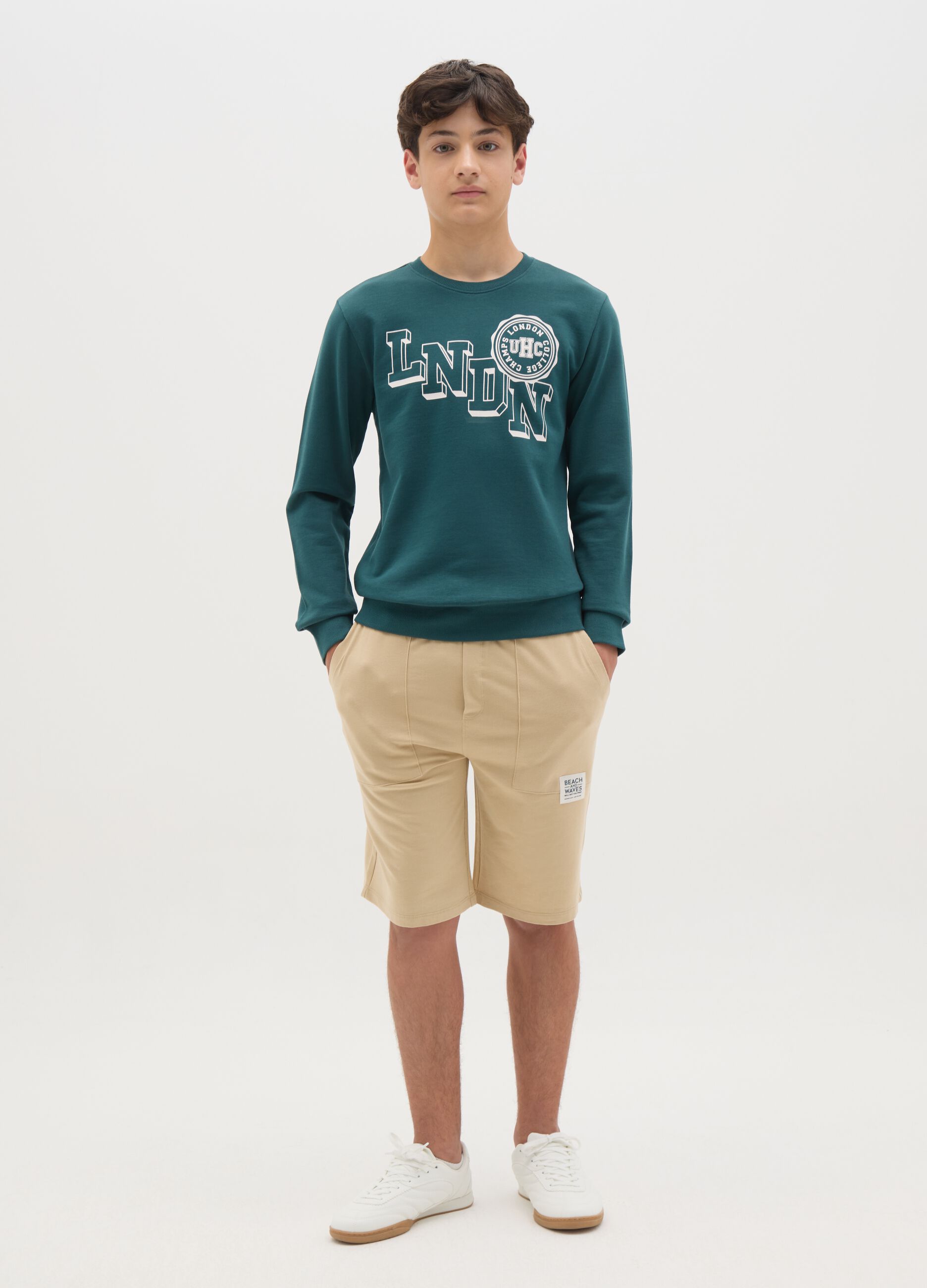 Beige shorts in 100% cotton