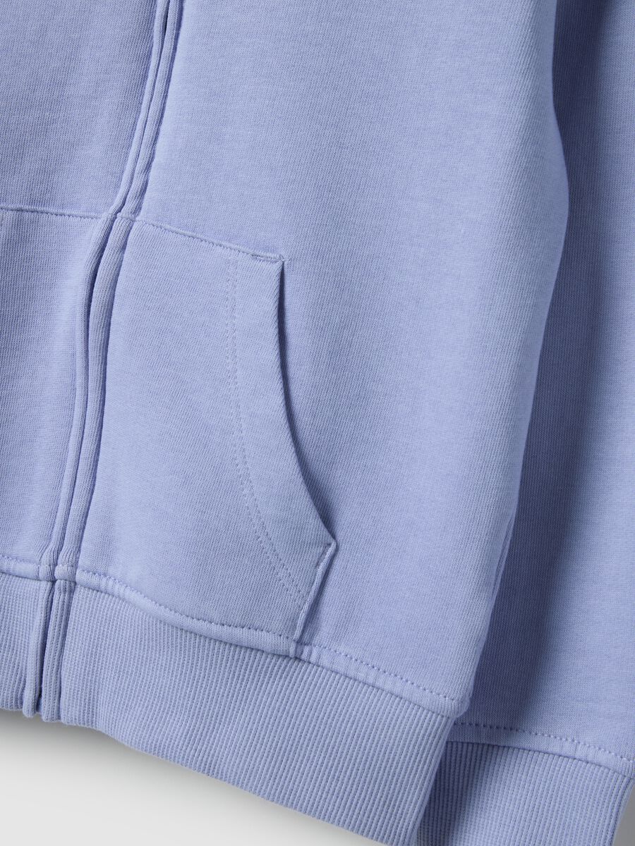 Blue hooded sweatshirt for girls in pure cotton with regular fit_2