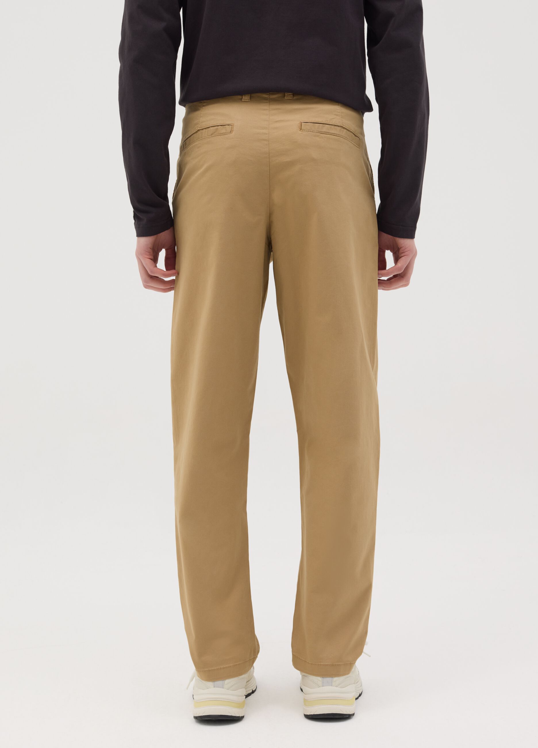 Beige chino trousers in stretch cotton