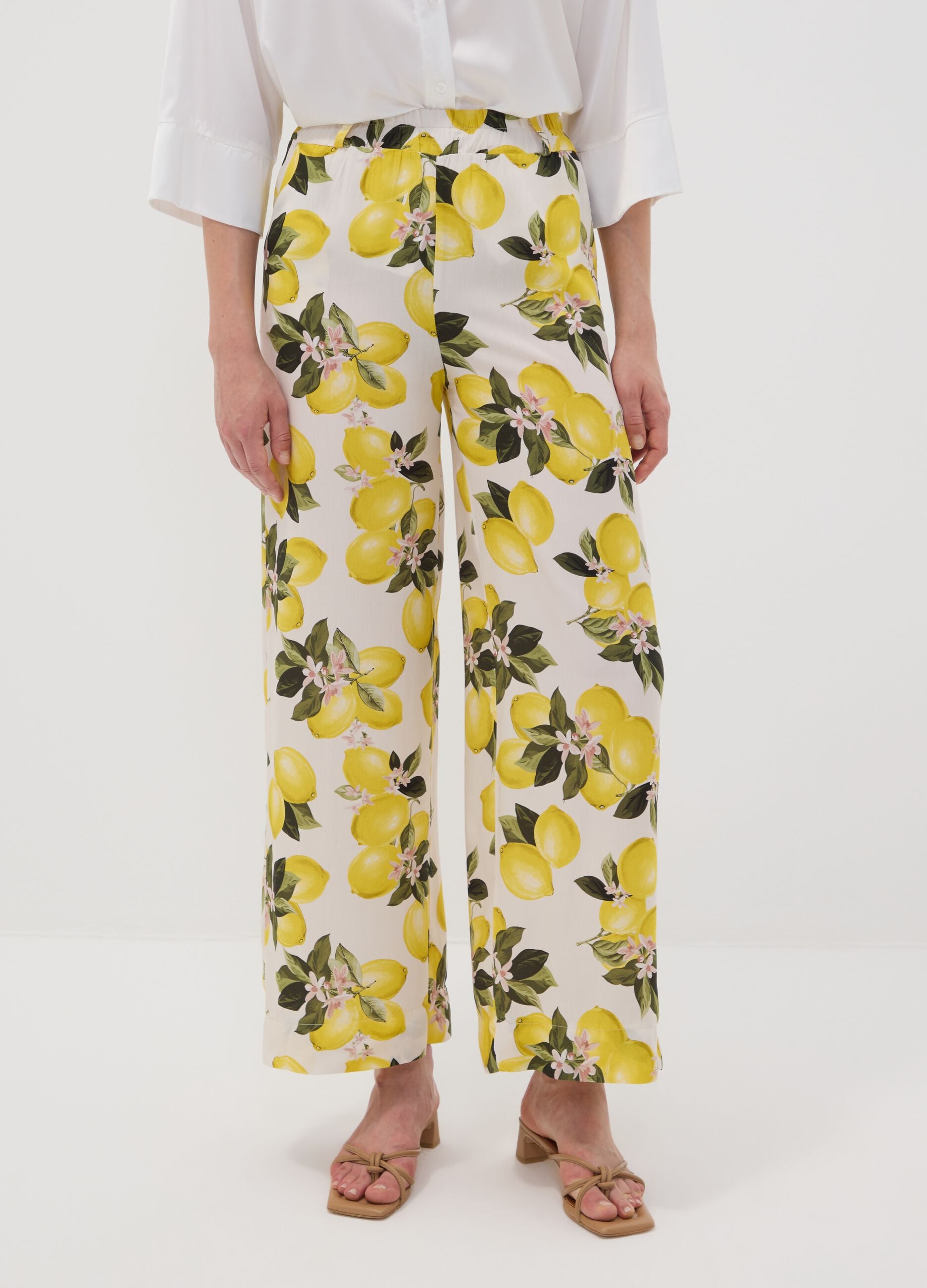 White pure viscose trousers with lemon print, regular fit