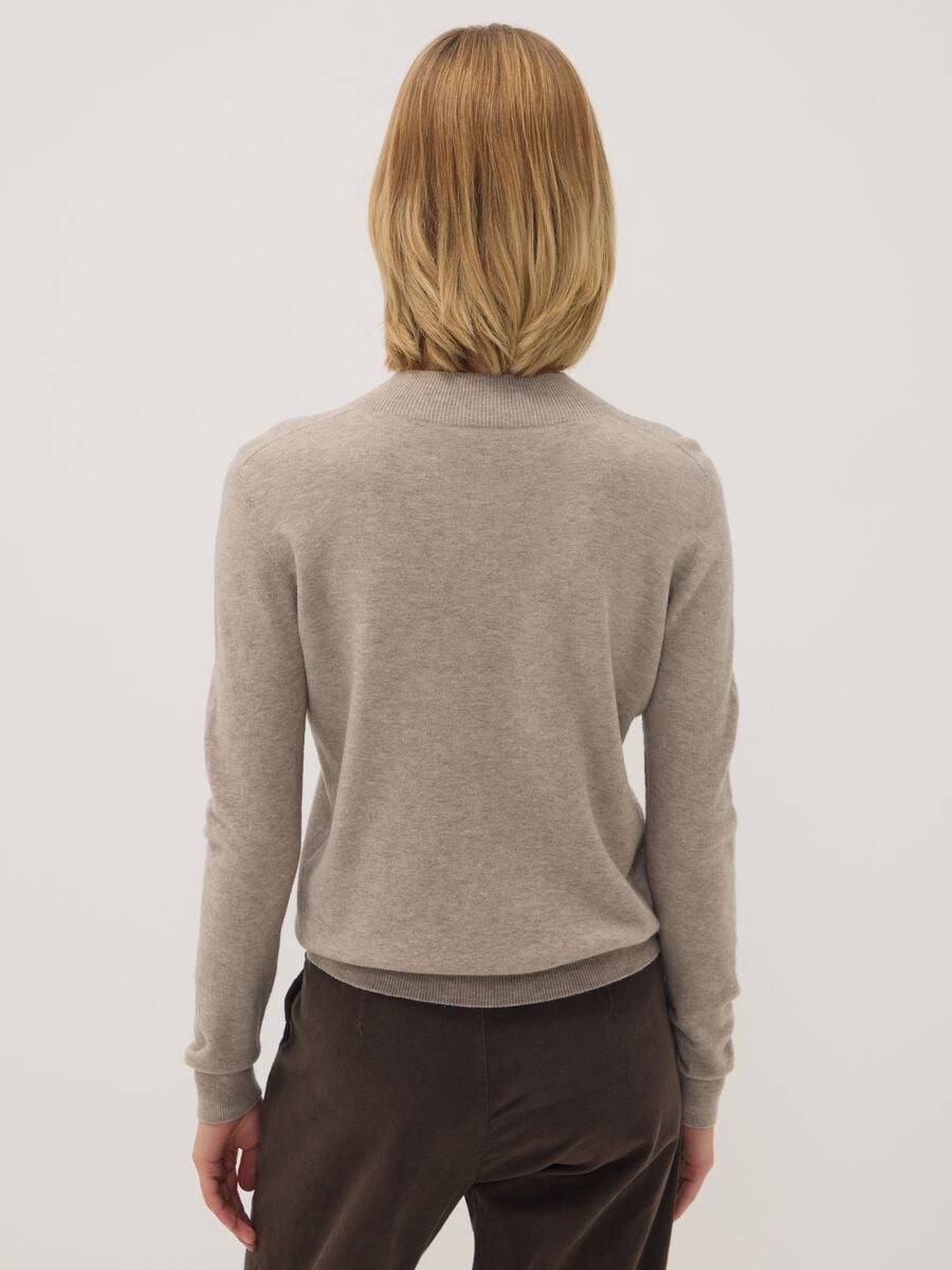 Beige viscose and wool-blend jumper_3