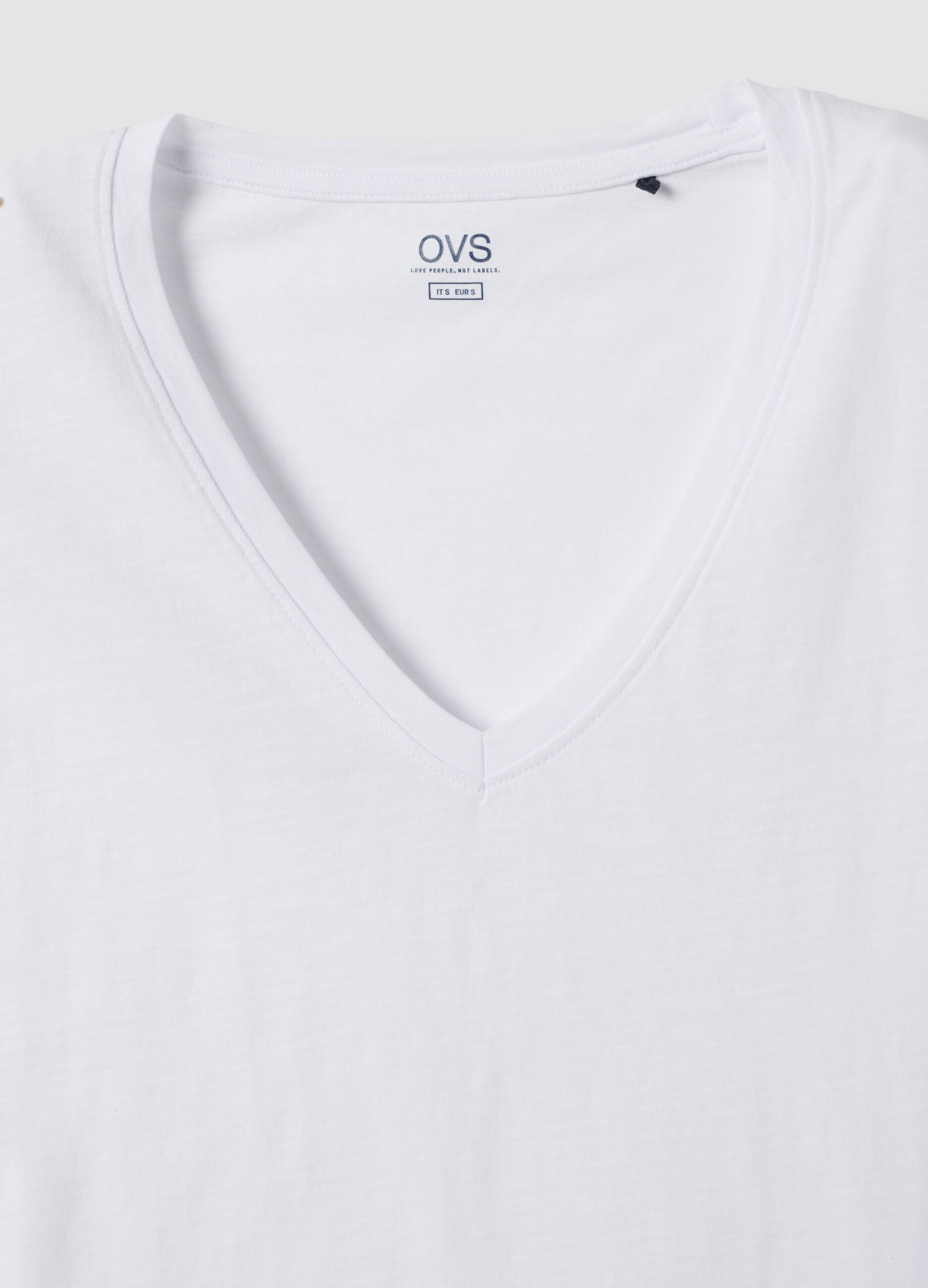 White pure cotton V-neck T-shirt