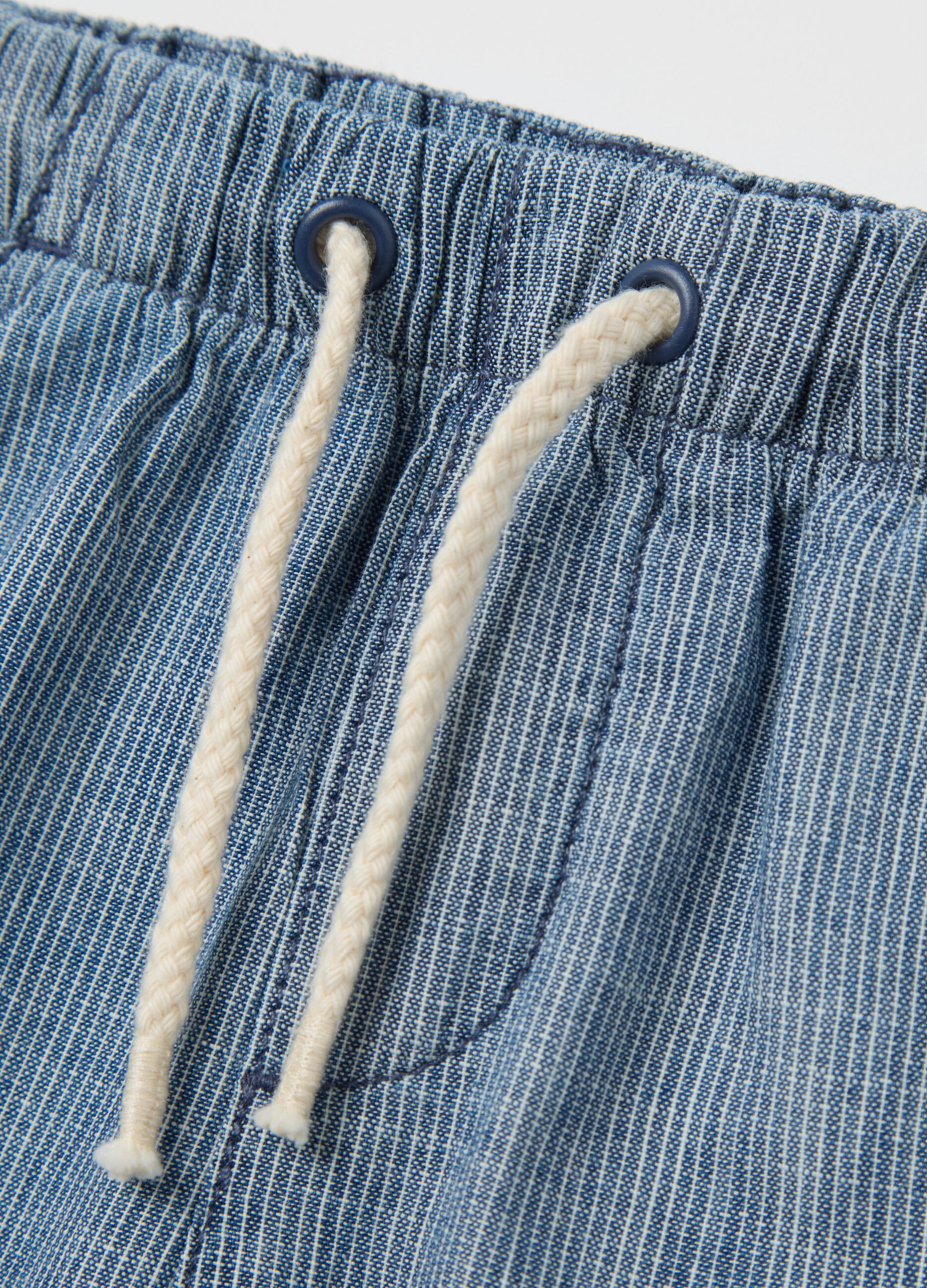 Shorts blu chambray in puro cotone