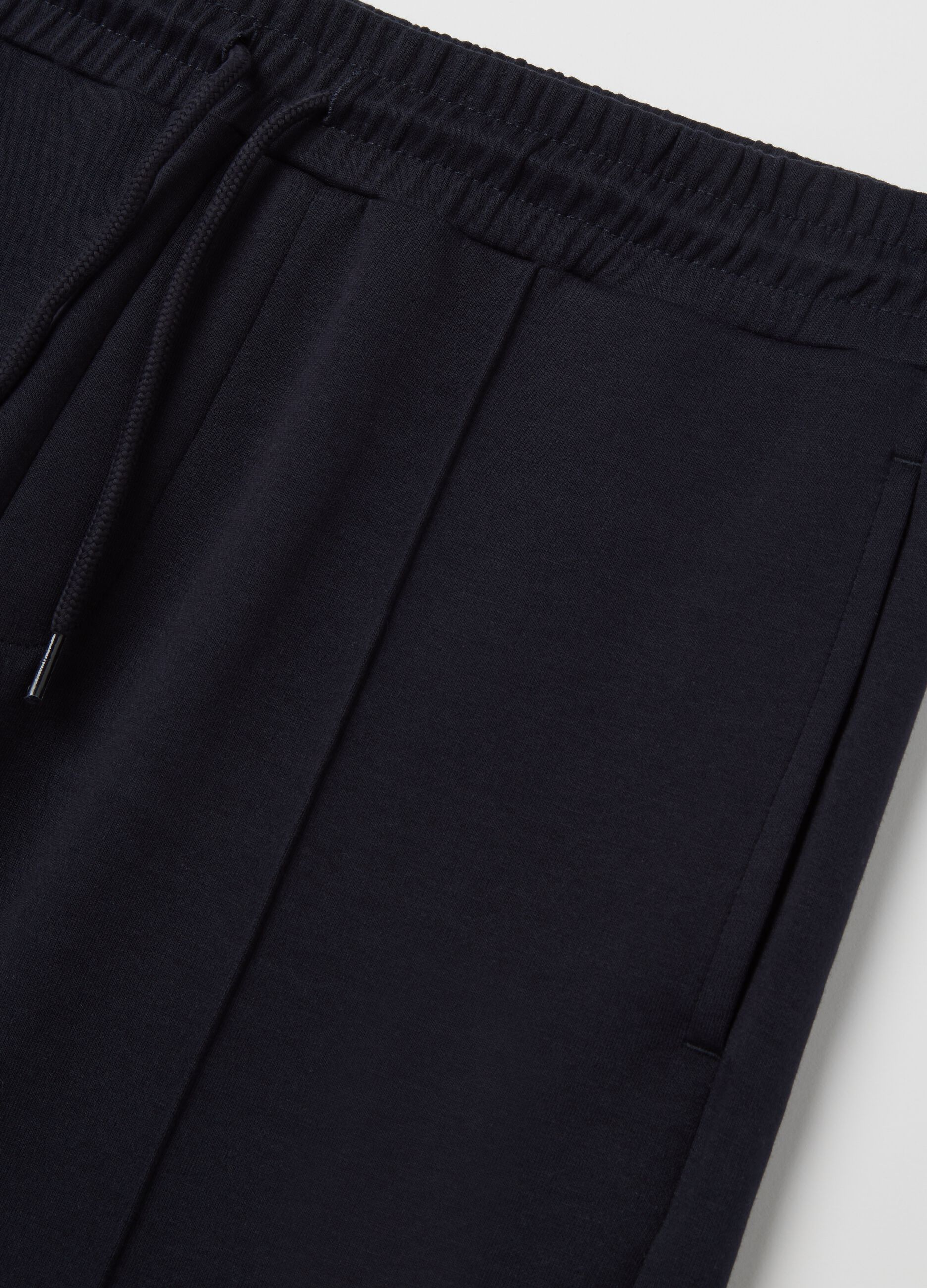 Blue Bermuda joggers in fleece