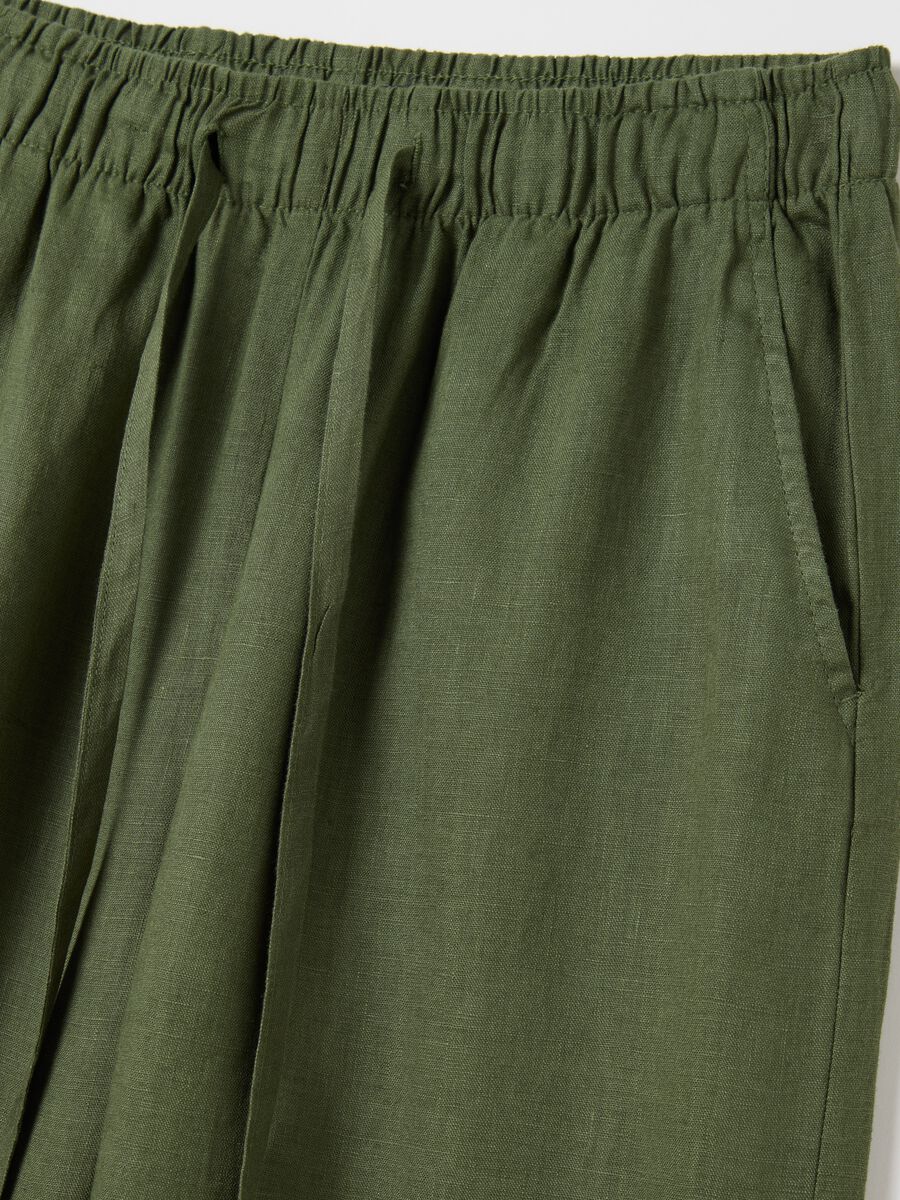 Green wide-leg fluid trousers in linen_5