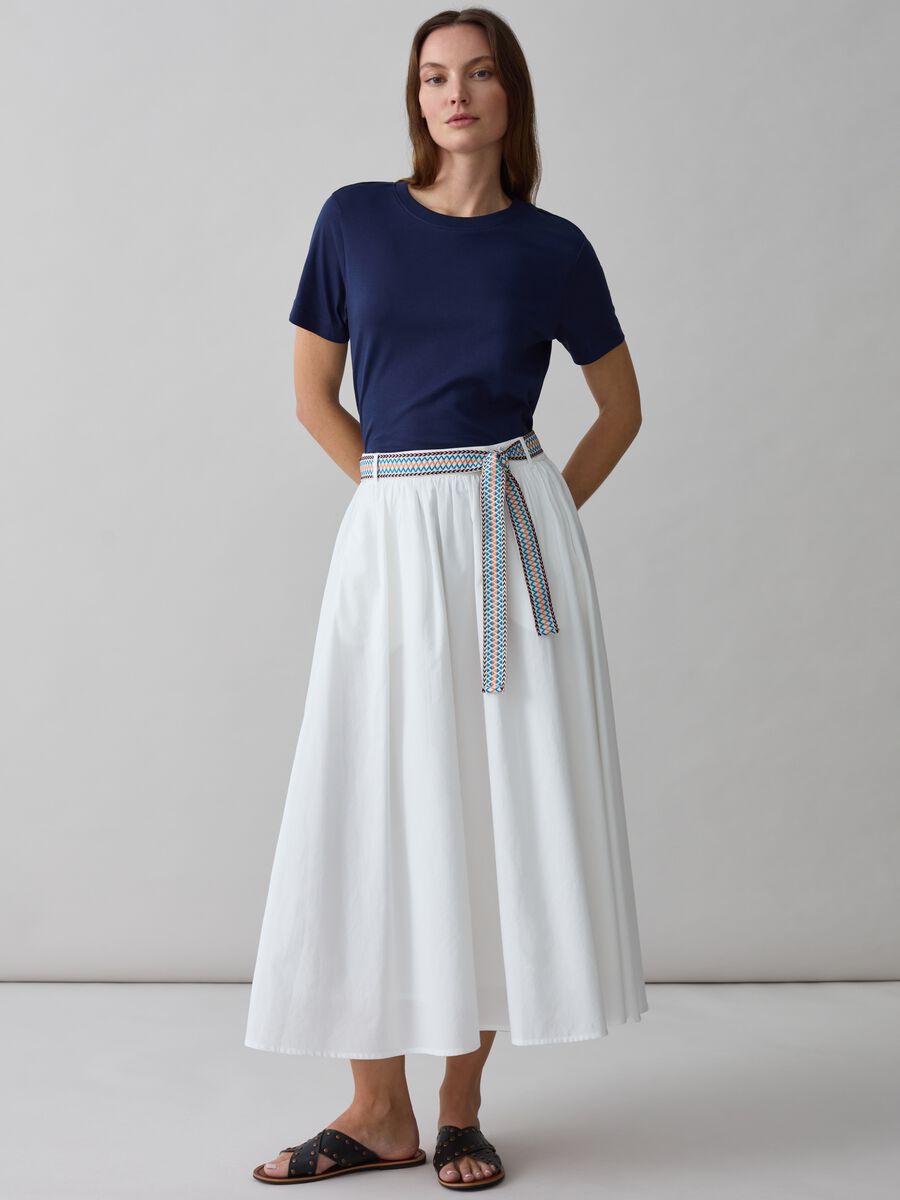 Long skirt with ethnic belt_0