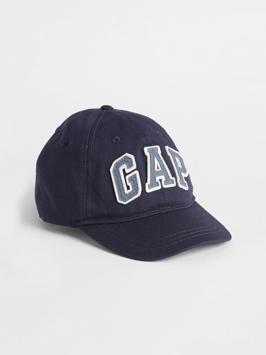 Baseball cap with logo patch_0