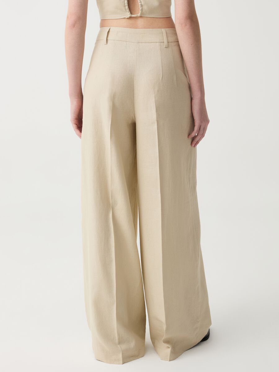 Wide-leg palazzo trousers with darts_1