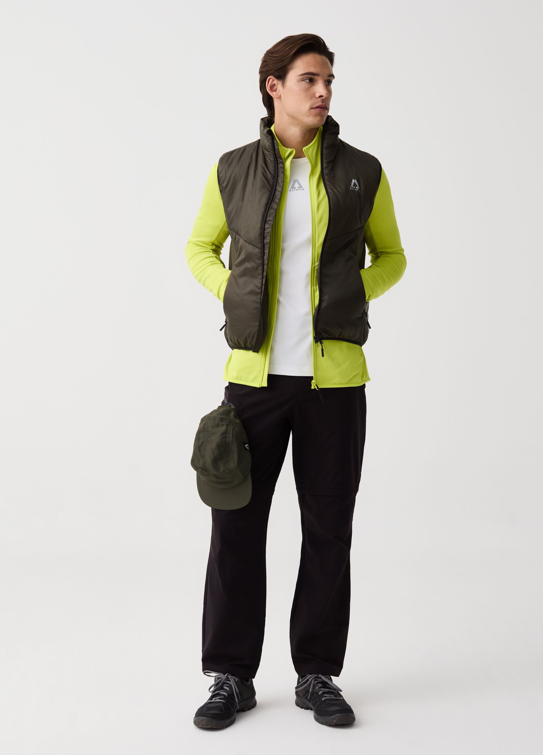 Altavia windproof gilet with REPREVE® padding