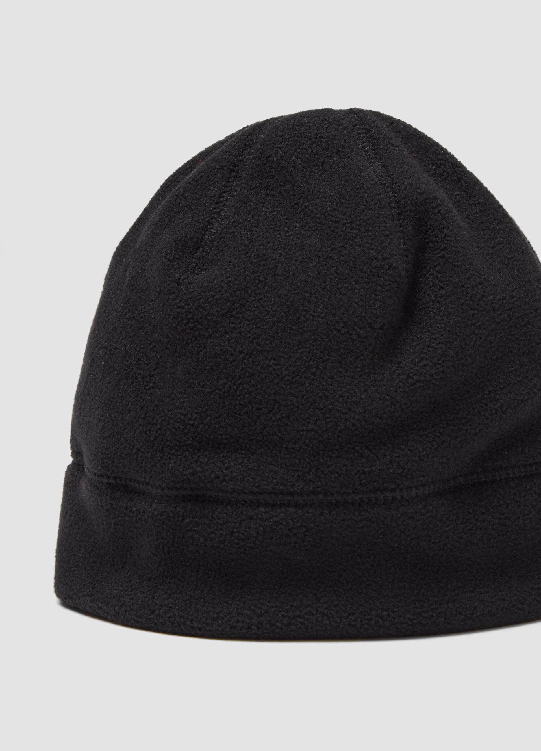 Black fleece beanie