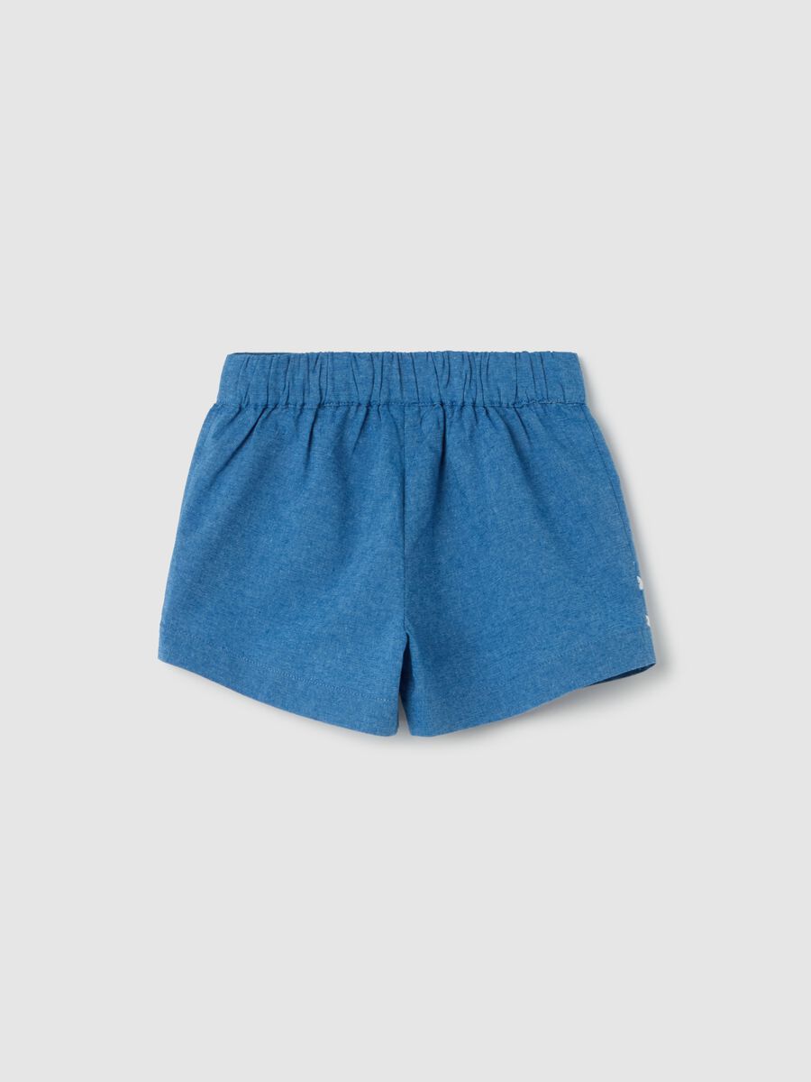 Cotton shorts with floral embroidery_1
