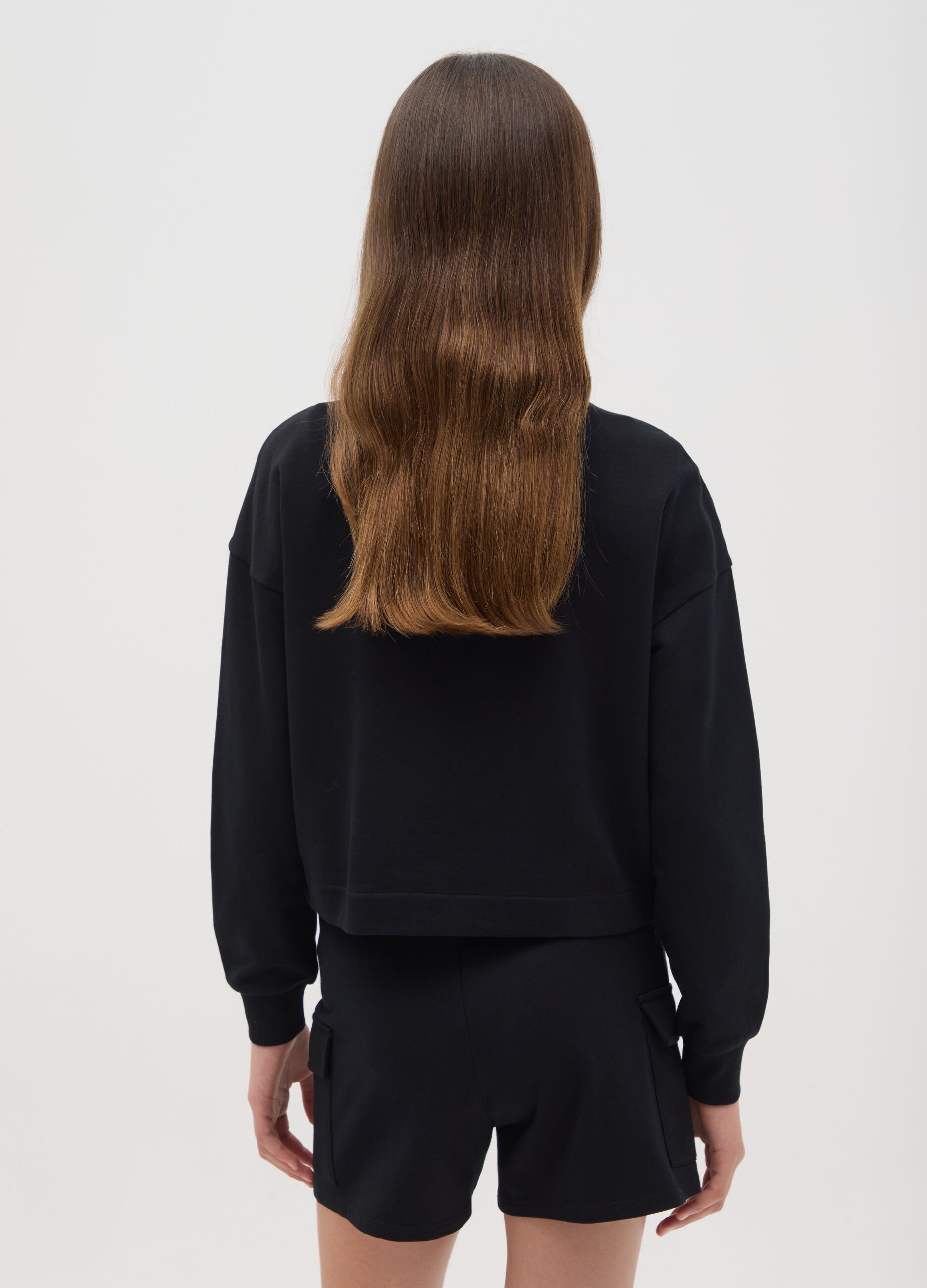 Felpa cropped con stampa foil