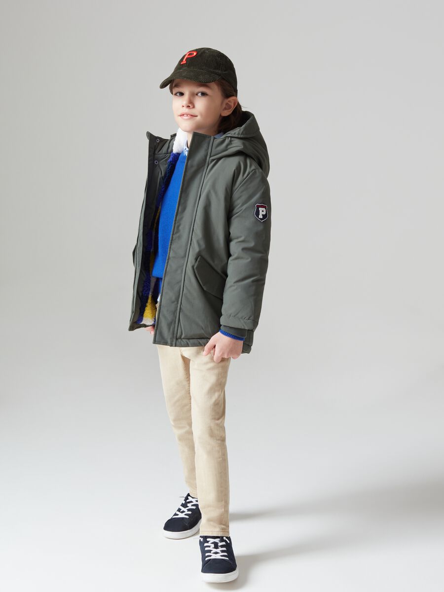 Parka con cappuccio e interno in sherpa_0