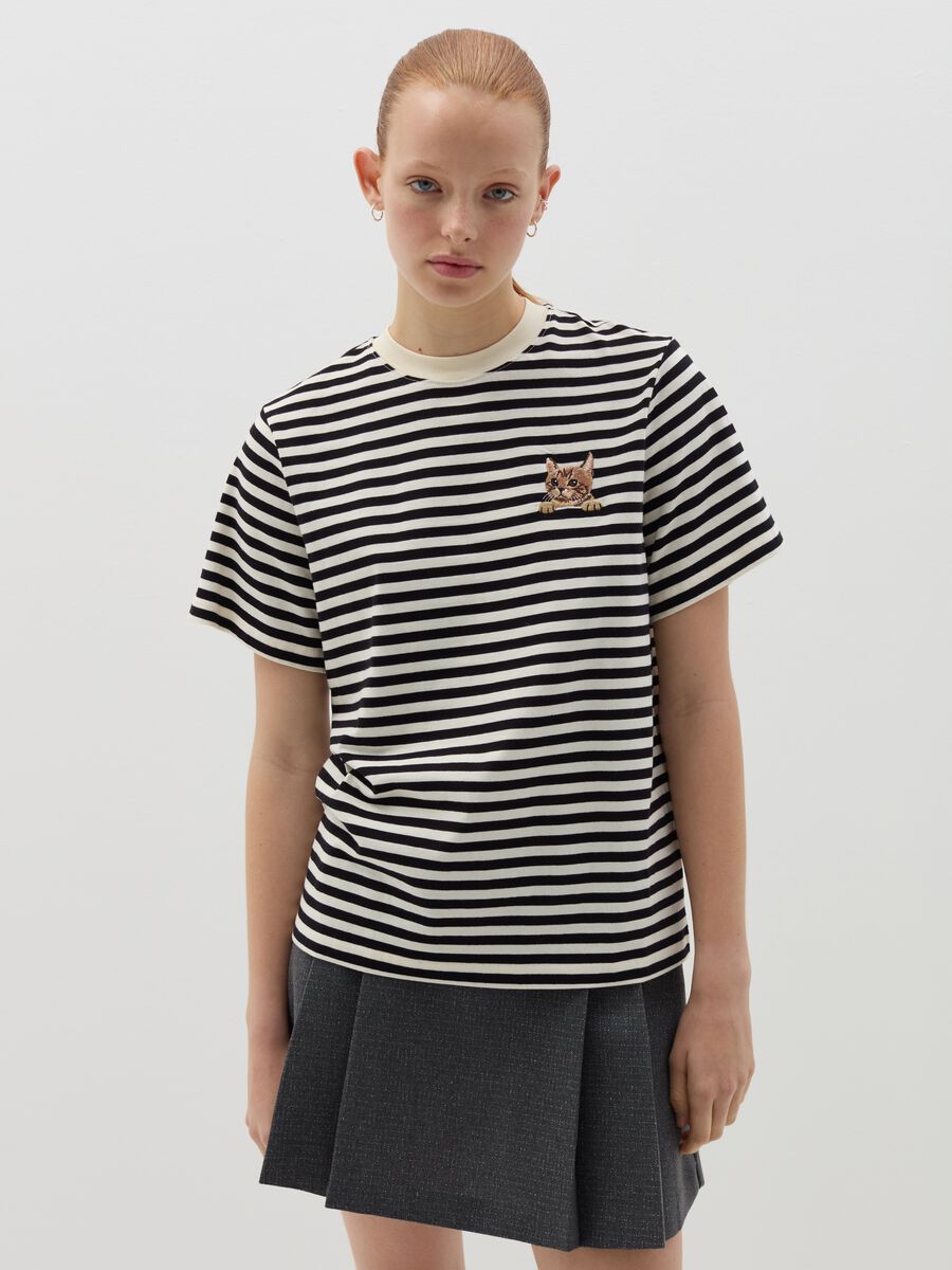 Striped T-shirt with embroidery_0