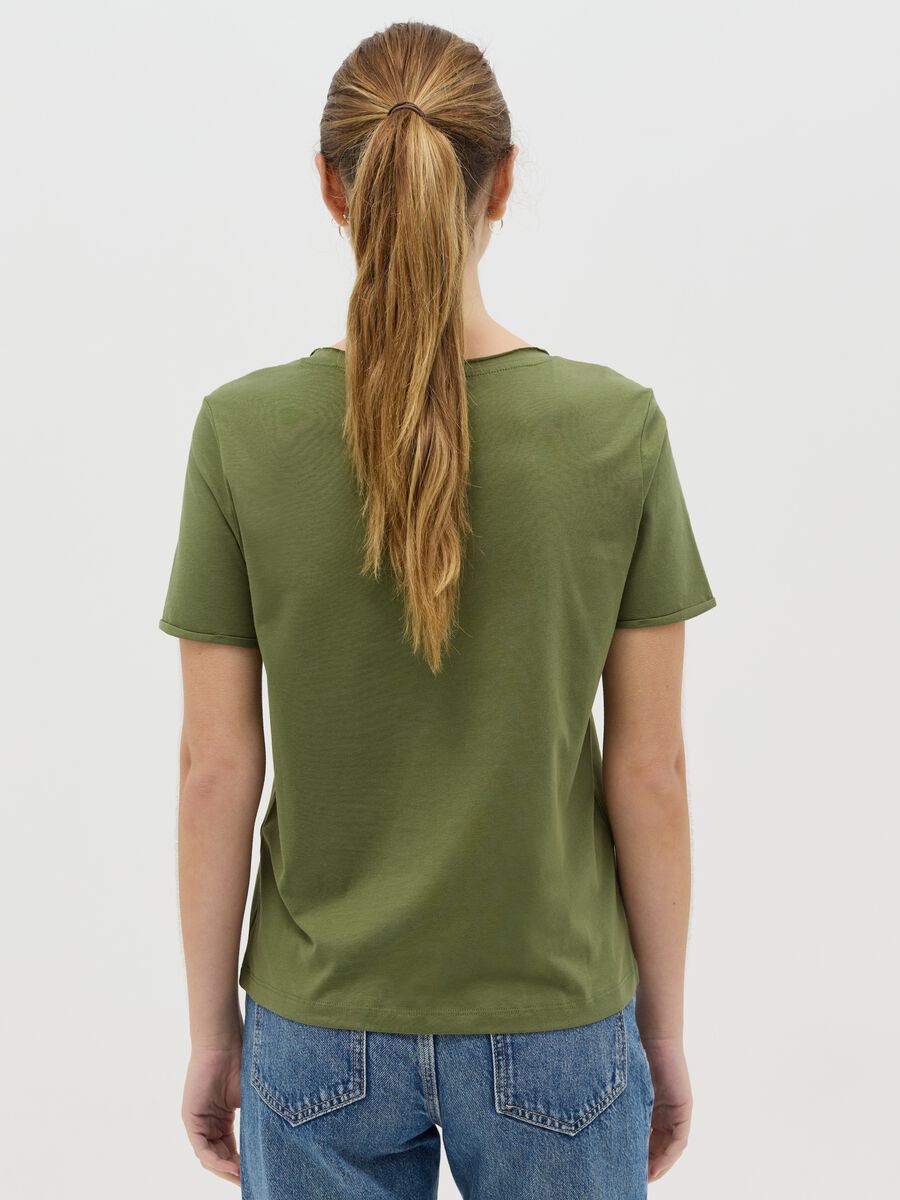Green organic cotton T-shirt with V neck_3