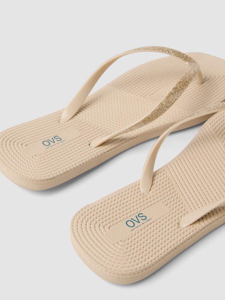 Beige flip-flops with glitter straps_2