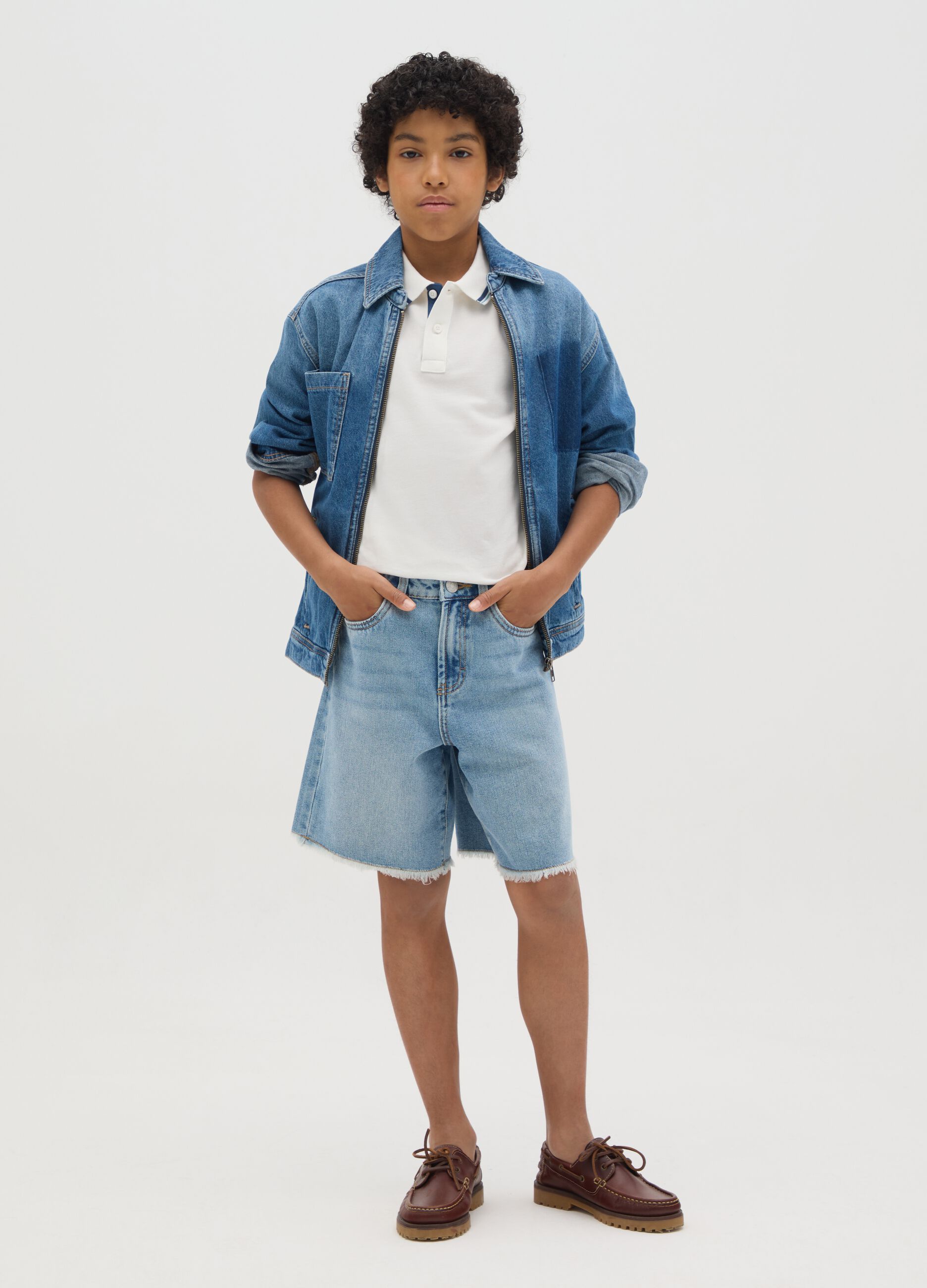 Baggy denim boy shorts with frayed hems