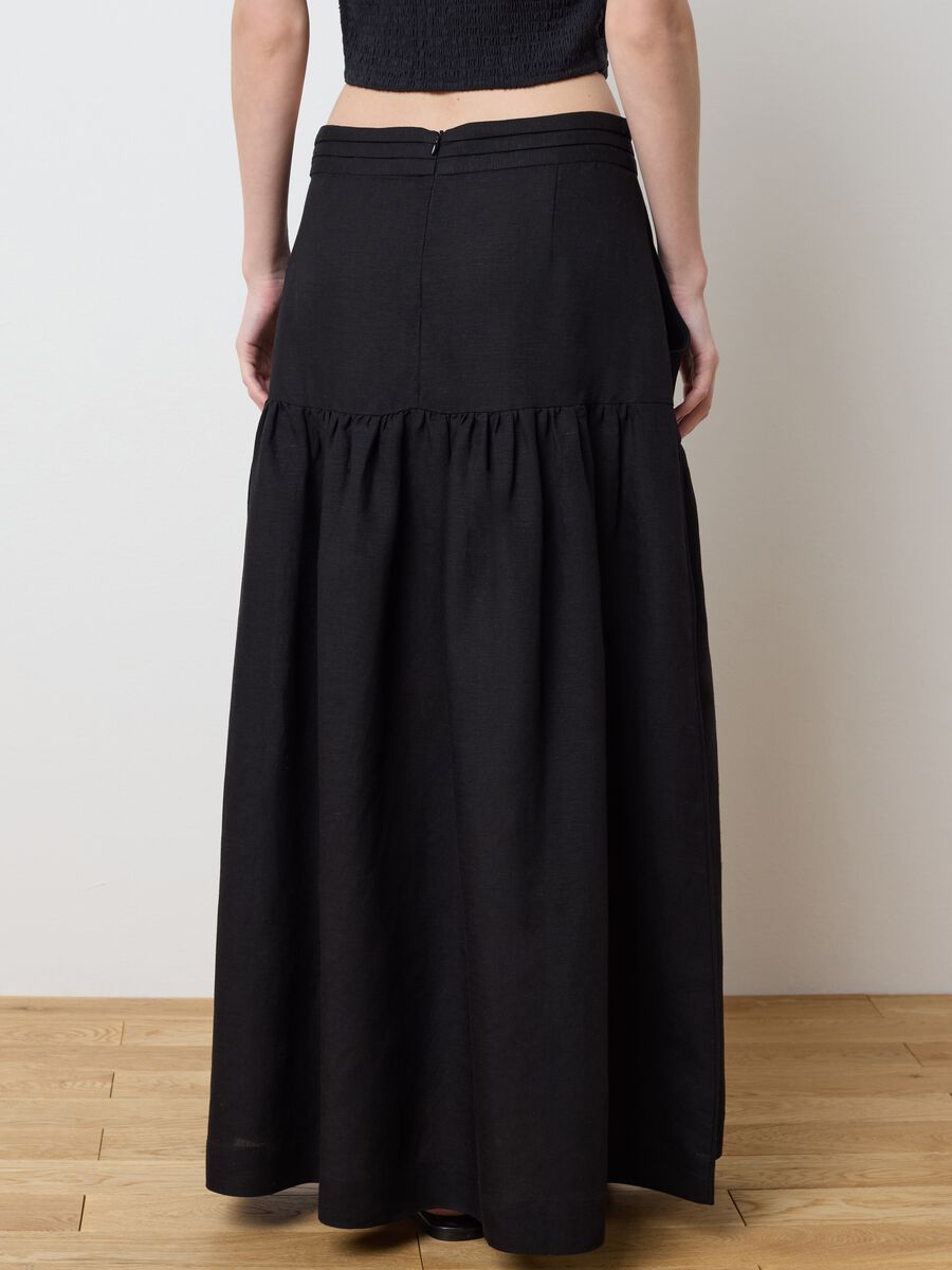 Long black skirt in linen and viscose_2