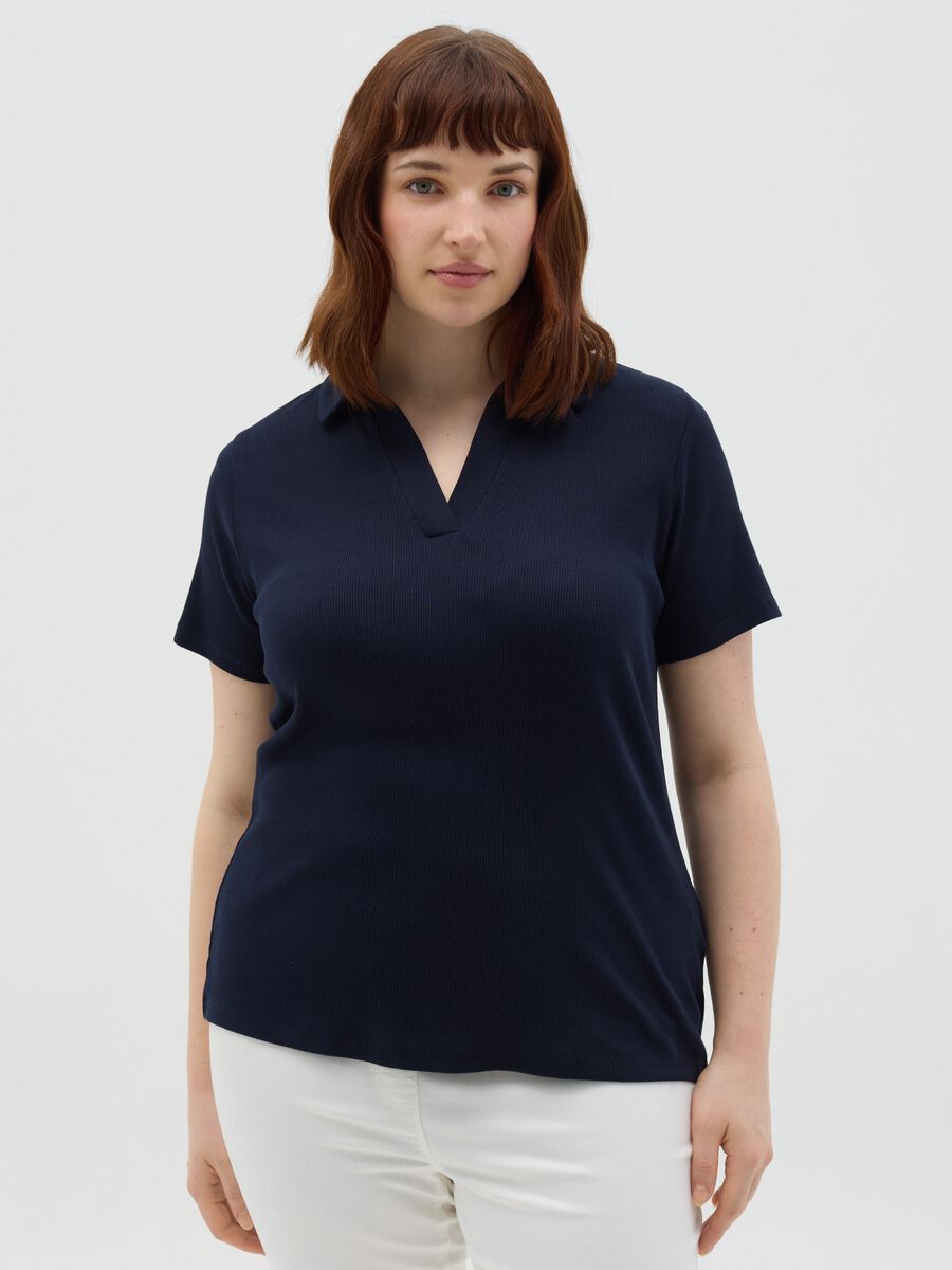 Curvy ribbed top with polo neckline_0