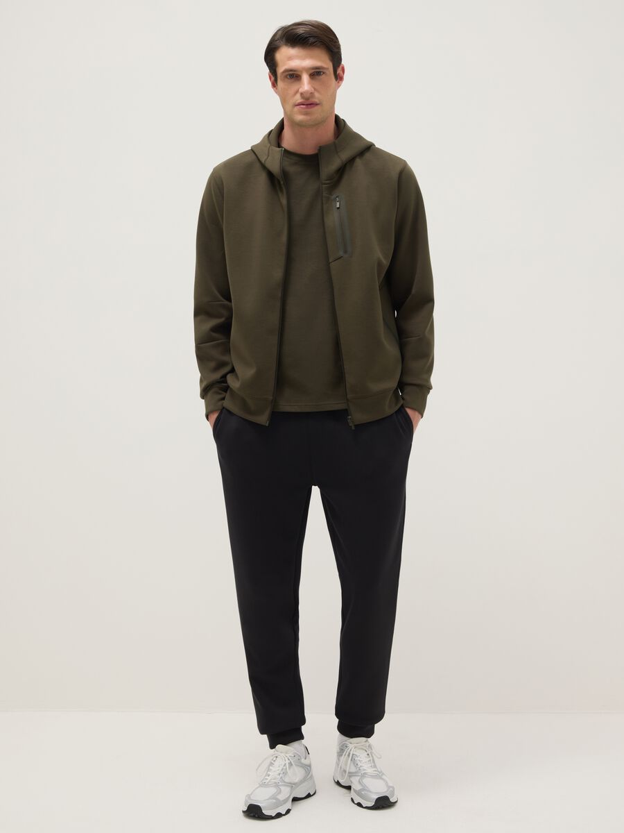 Regular fit green hoodie with front zip collar_1