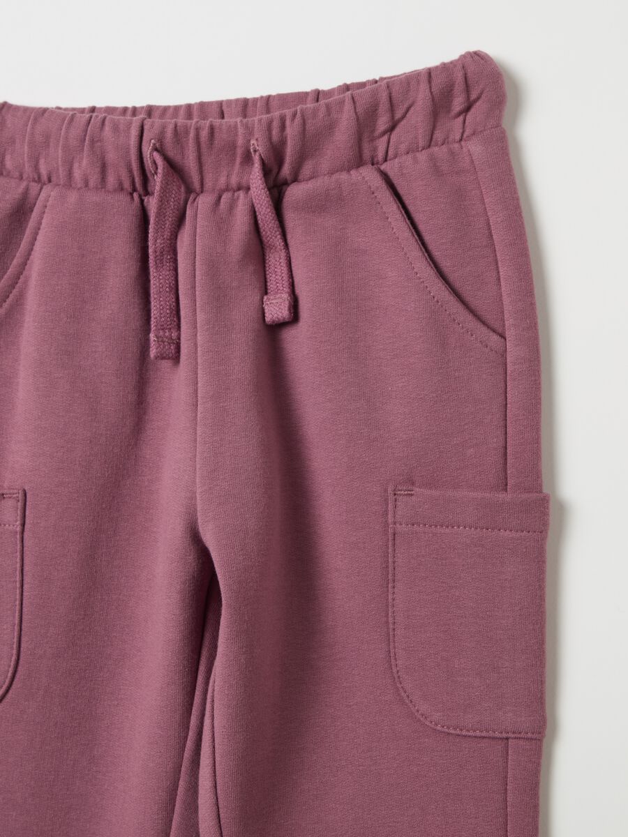Plush joggers with pockets and drawstring_2