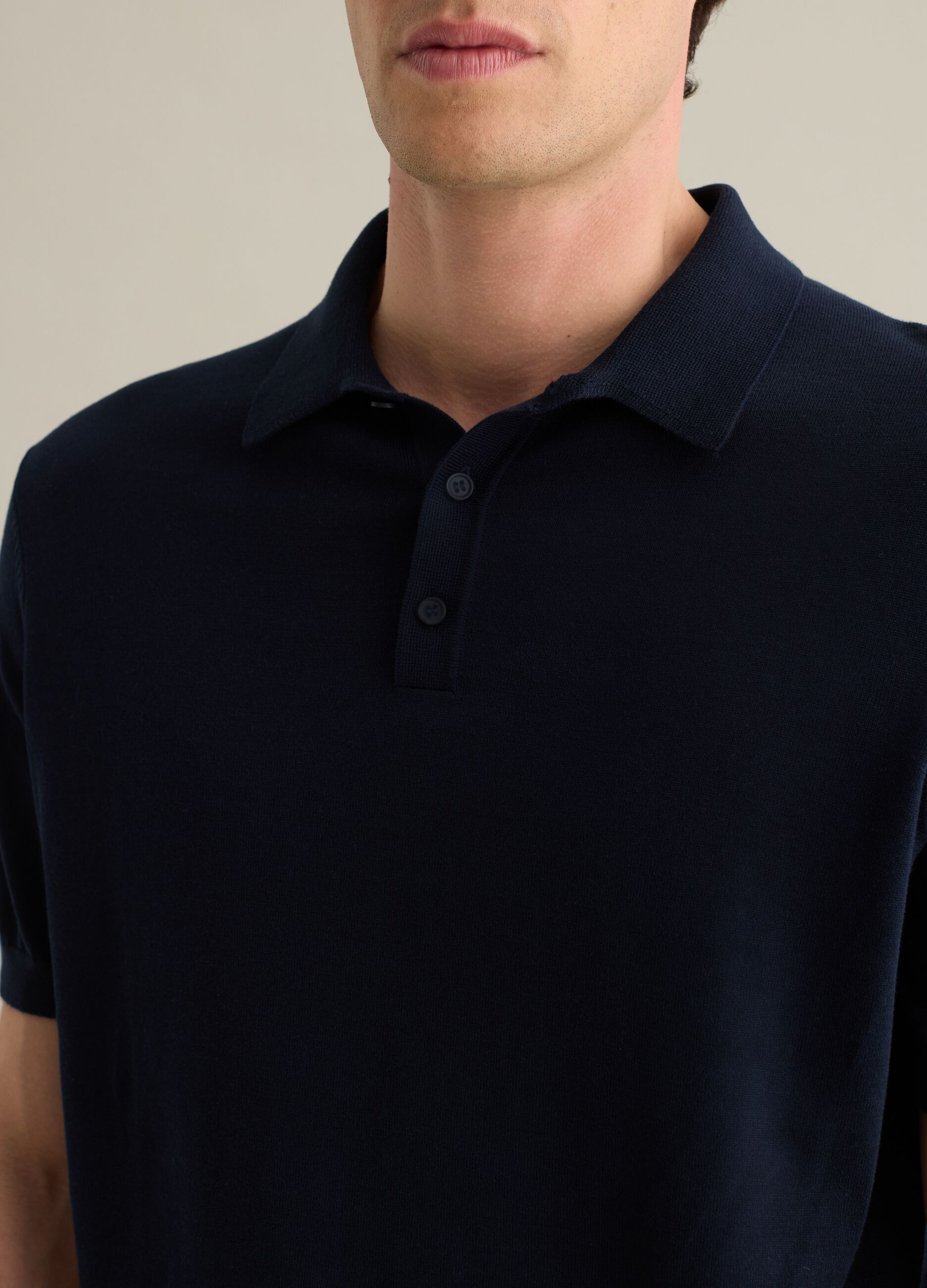 Polo da uomo in cotone e lino blu regular fit