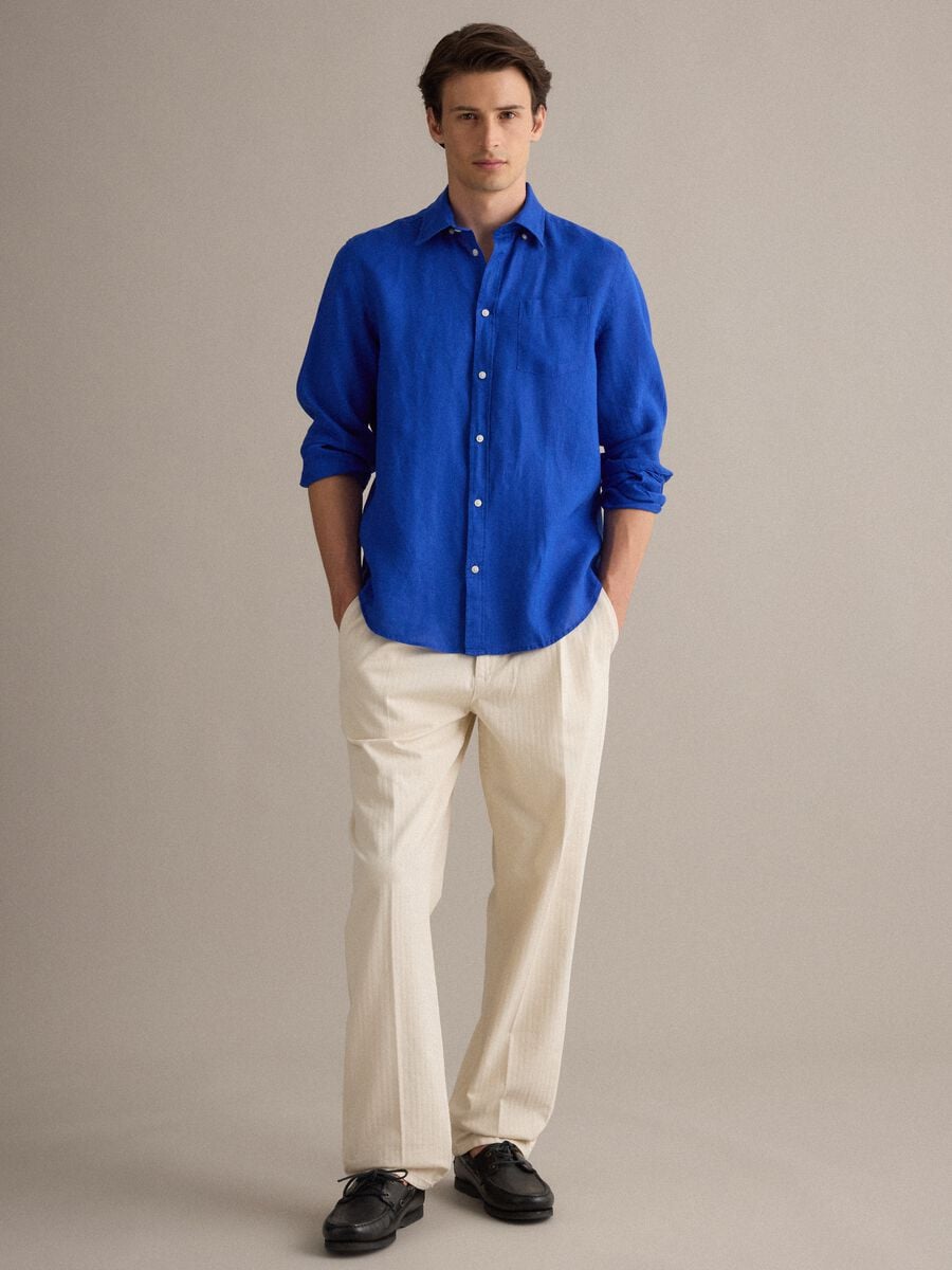 Camicia blu in puro lino con collo button down regular fit_1