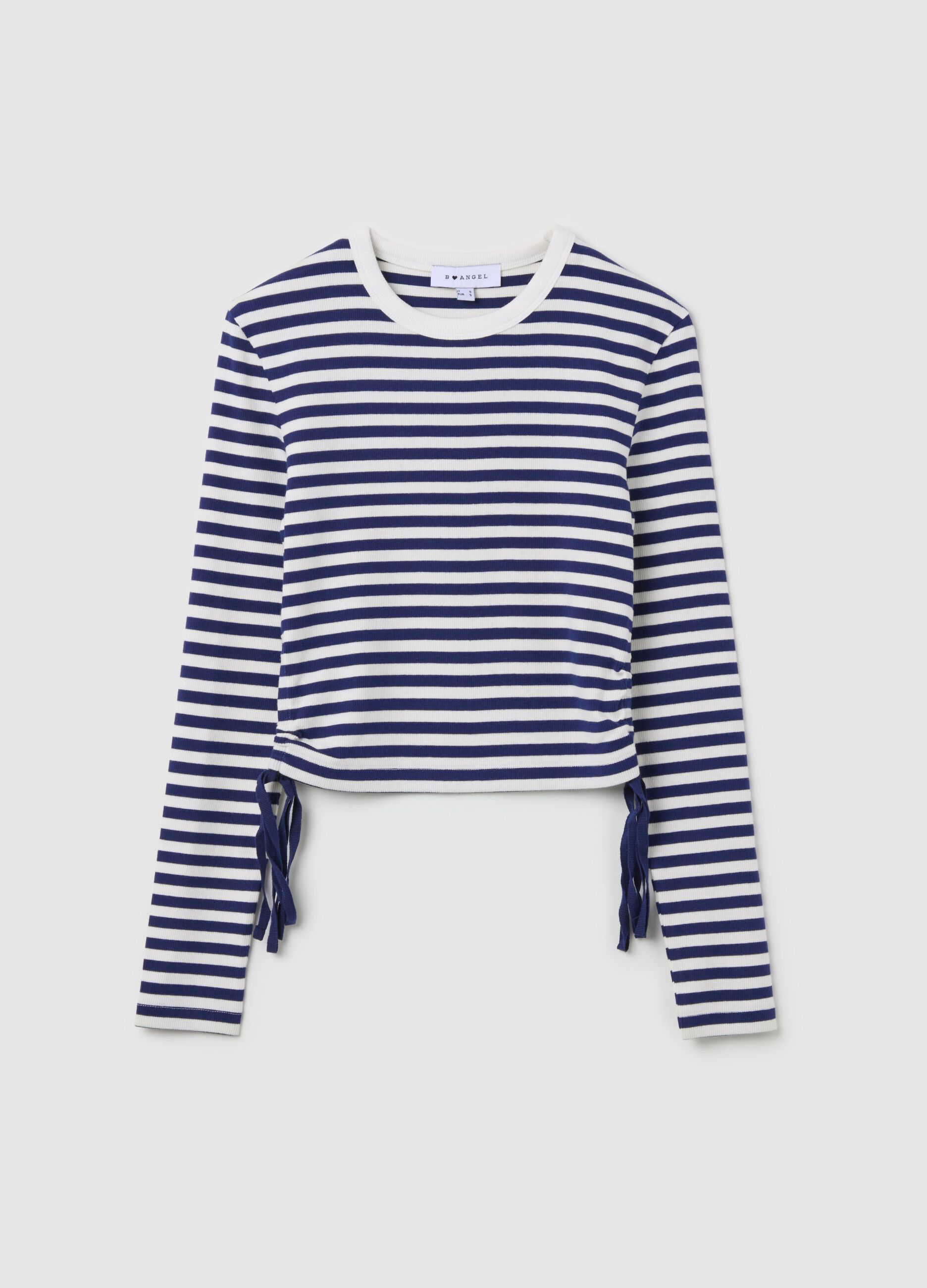 Crop T-shirt with laces