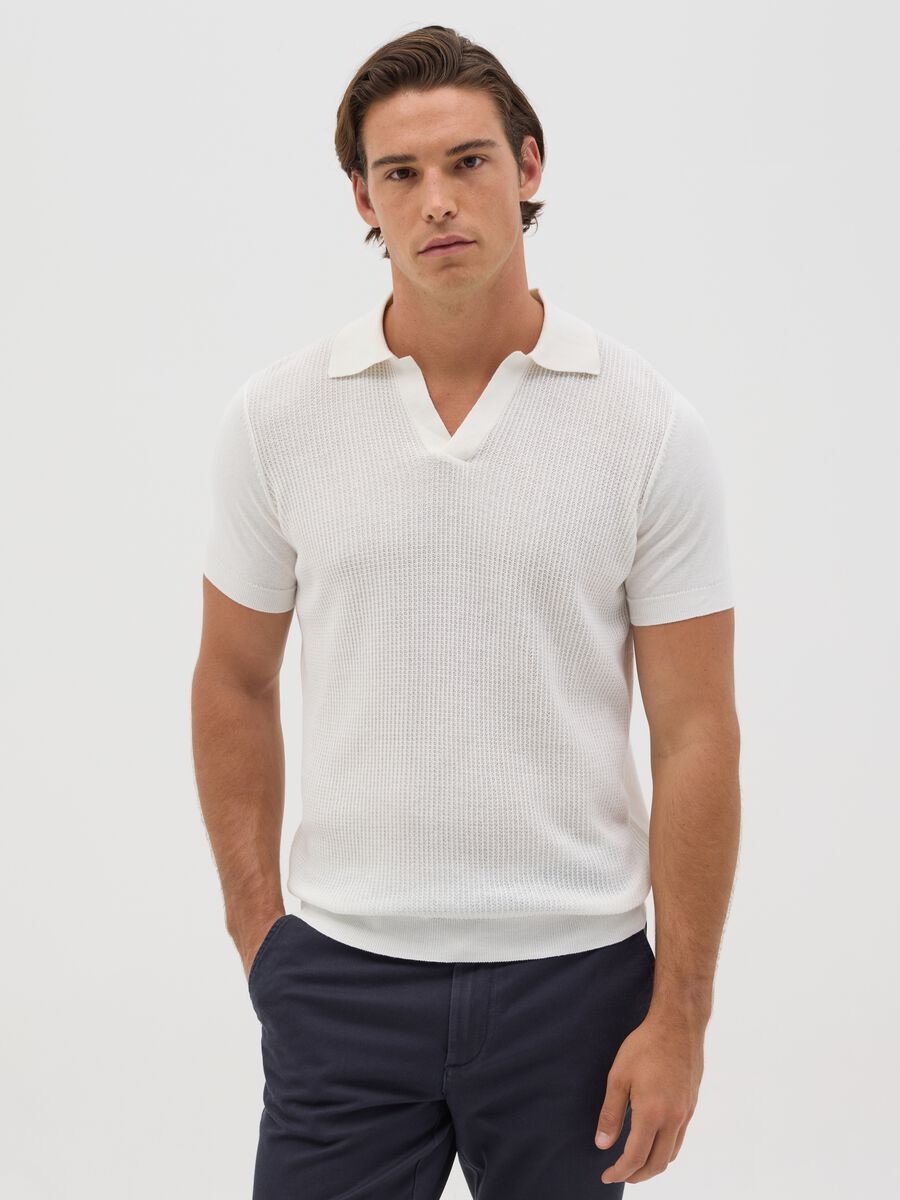 White polo shirt with jacquard weave_0