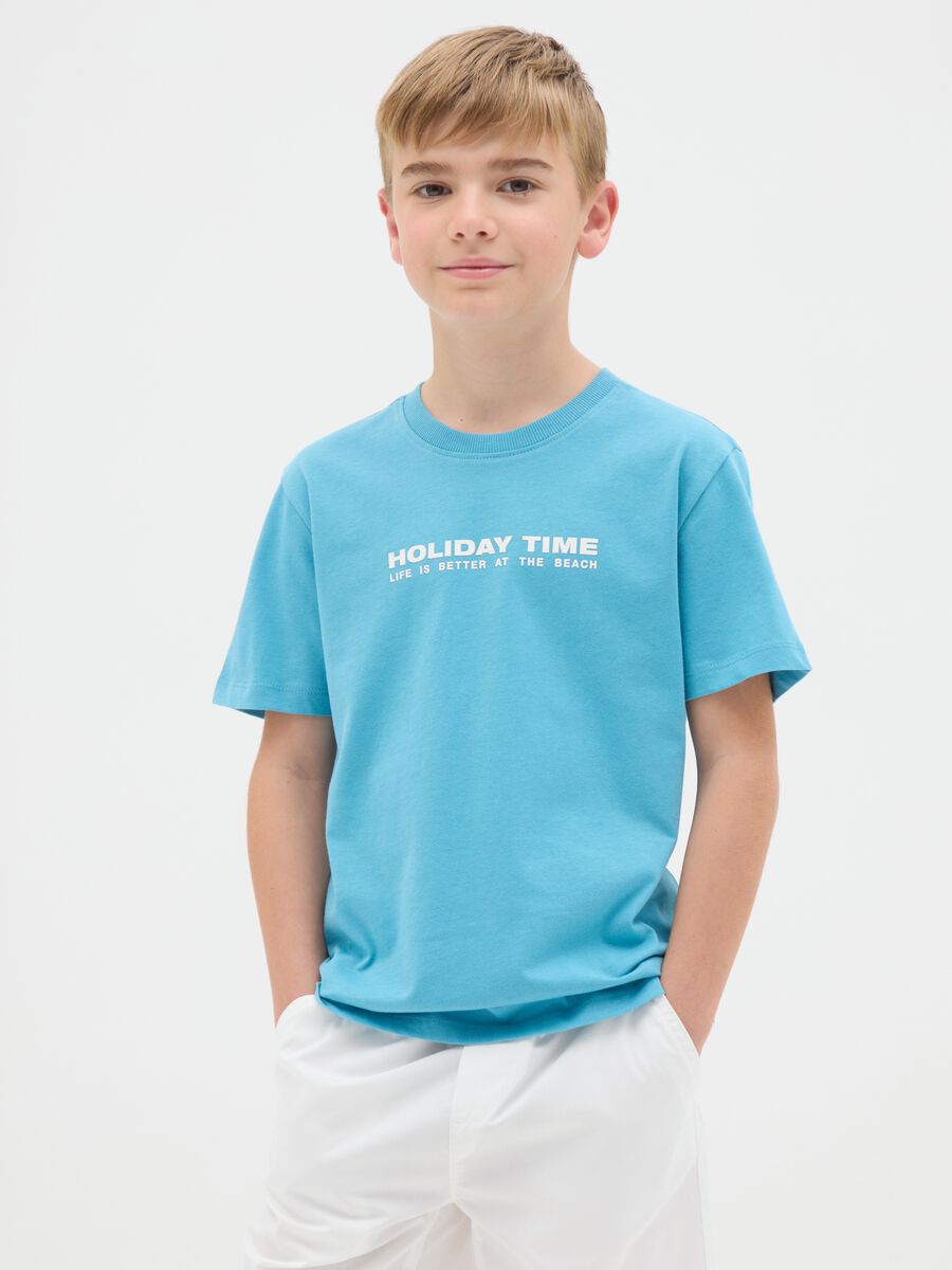 T-shirt da ragazzo in puro cotone azzurra regular fit con stampa_0