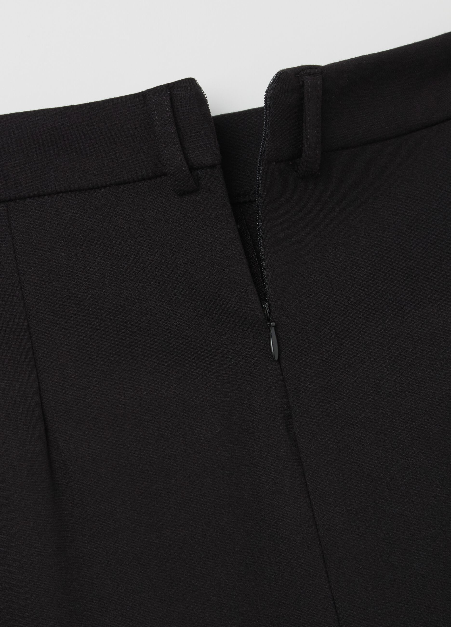 Midi pencil skirt with slit