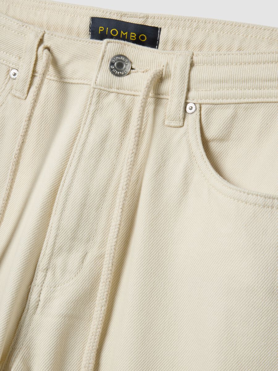 Pantaloni in puro cotone bianco straight fit con coulisse_5