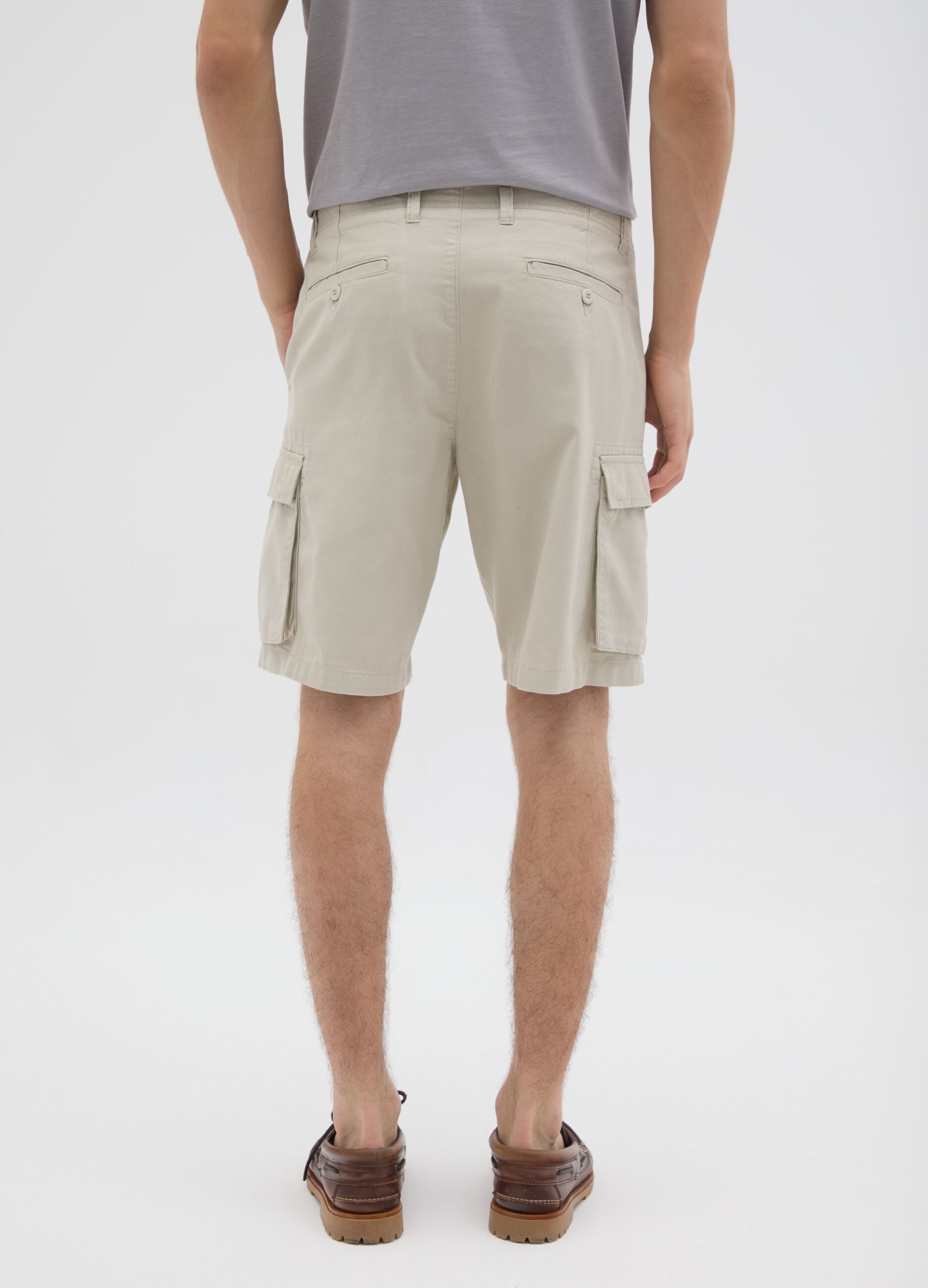 Men's regular fit beige pure cotton Bermuda shorts