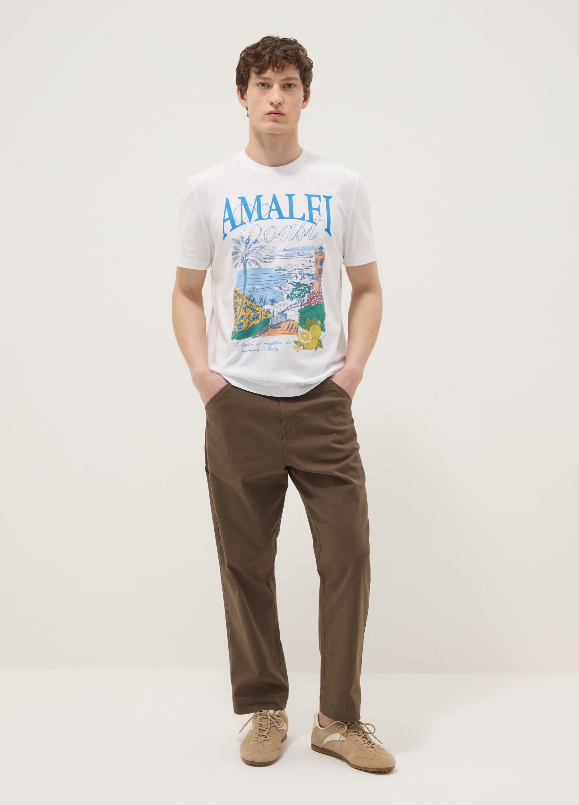 White pure cotton T-shirt with print, regular fit