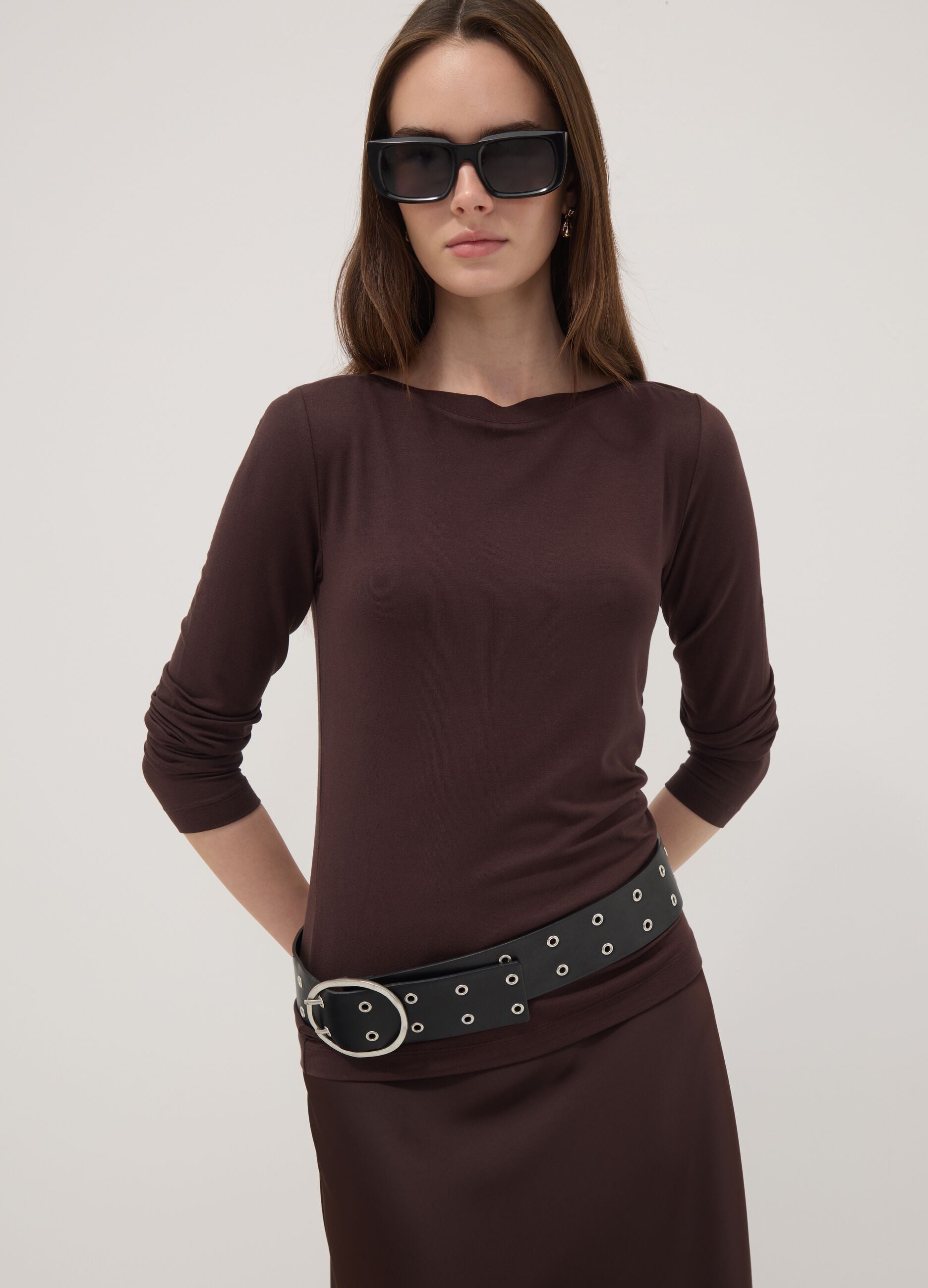 Brown long-sleeve stretch viscose T-shirt