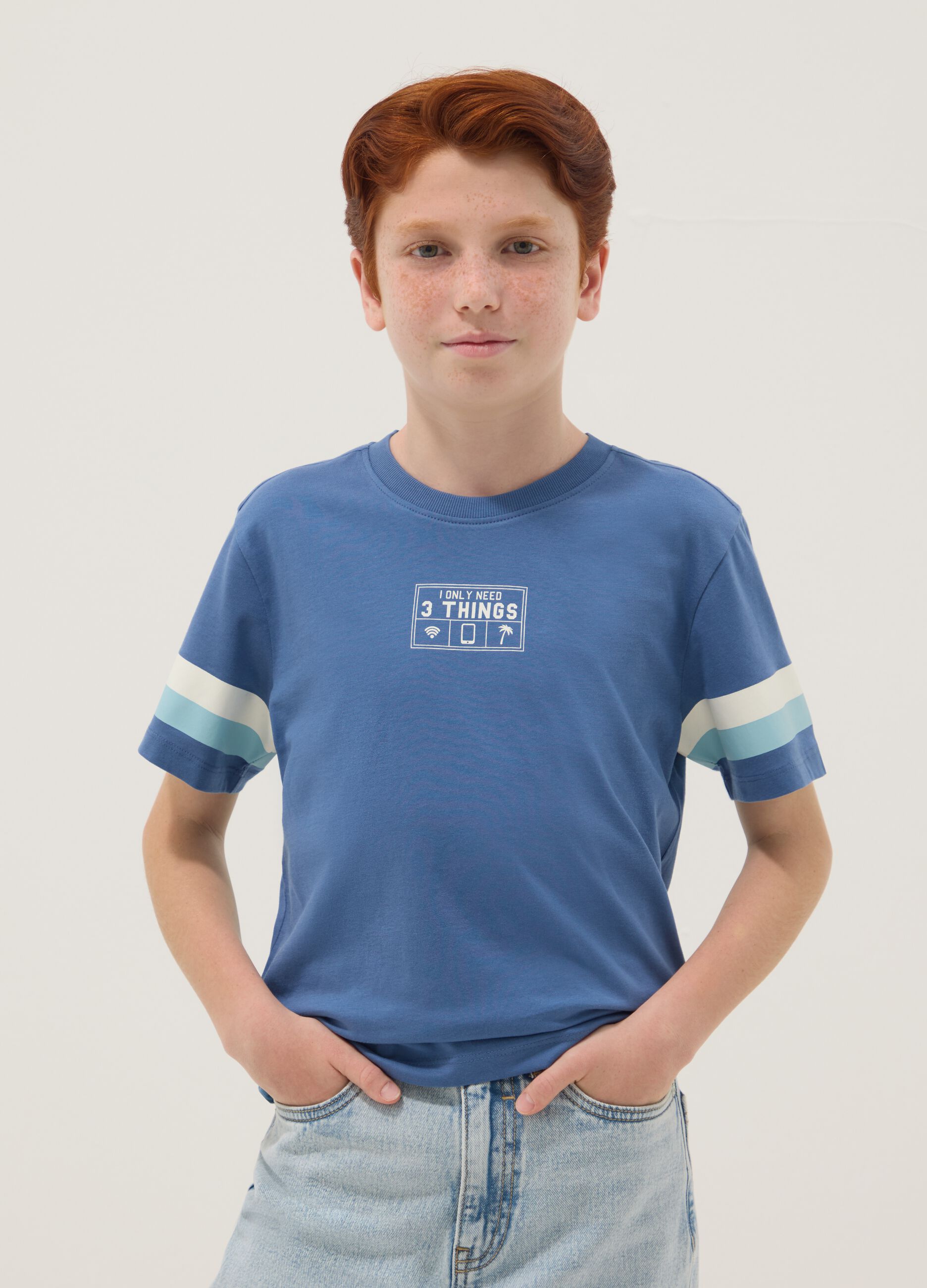 Blue pure cotton boys&rsquo; T-shirt with striped sleeves